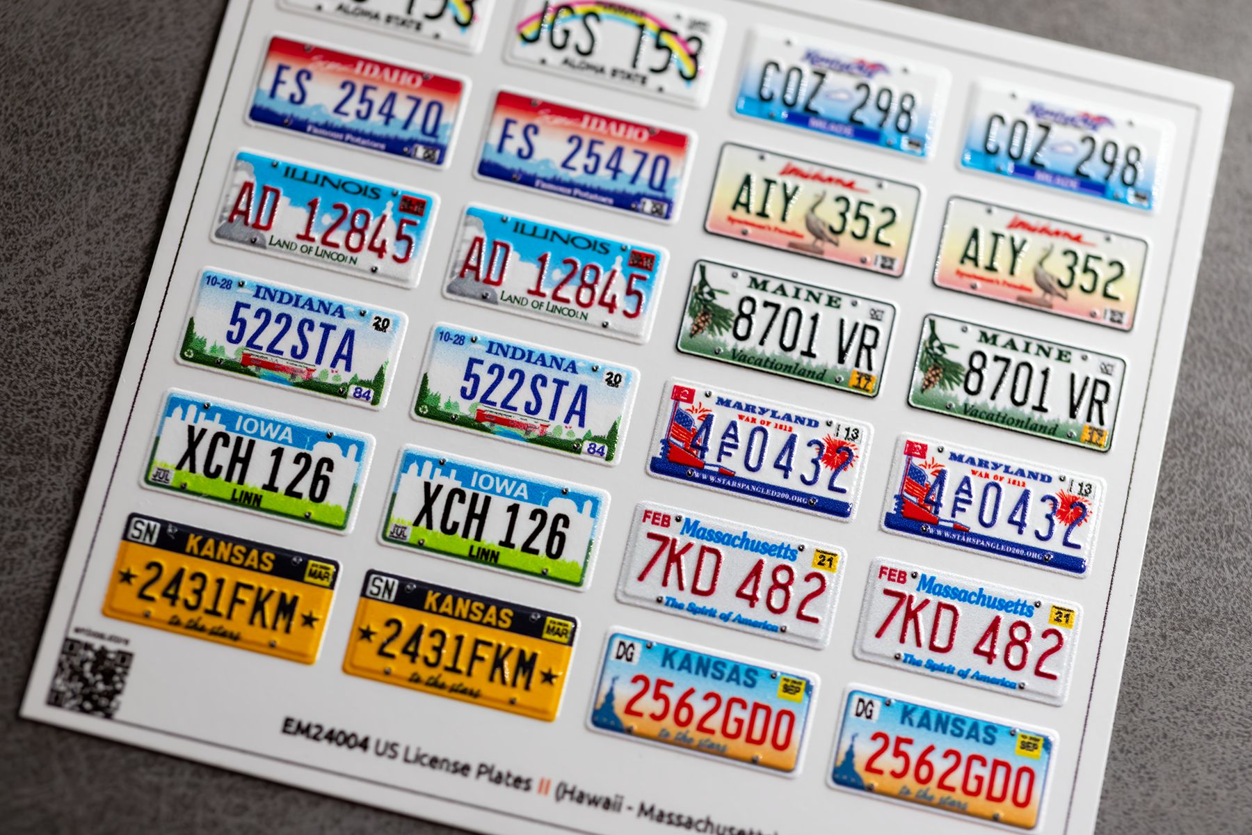 US vehicle registration plates 2 (Hawaii-Massachusetts) 1/24 (3D decal)