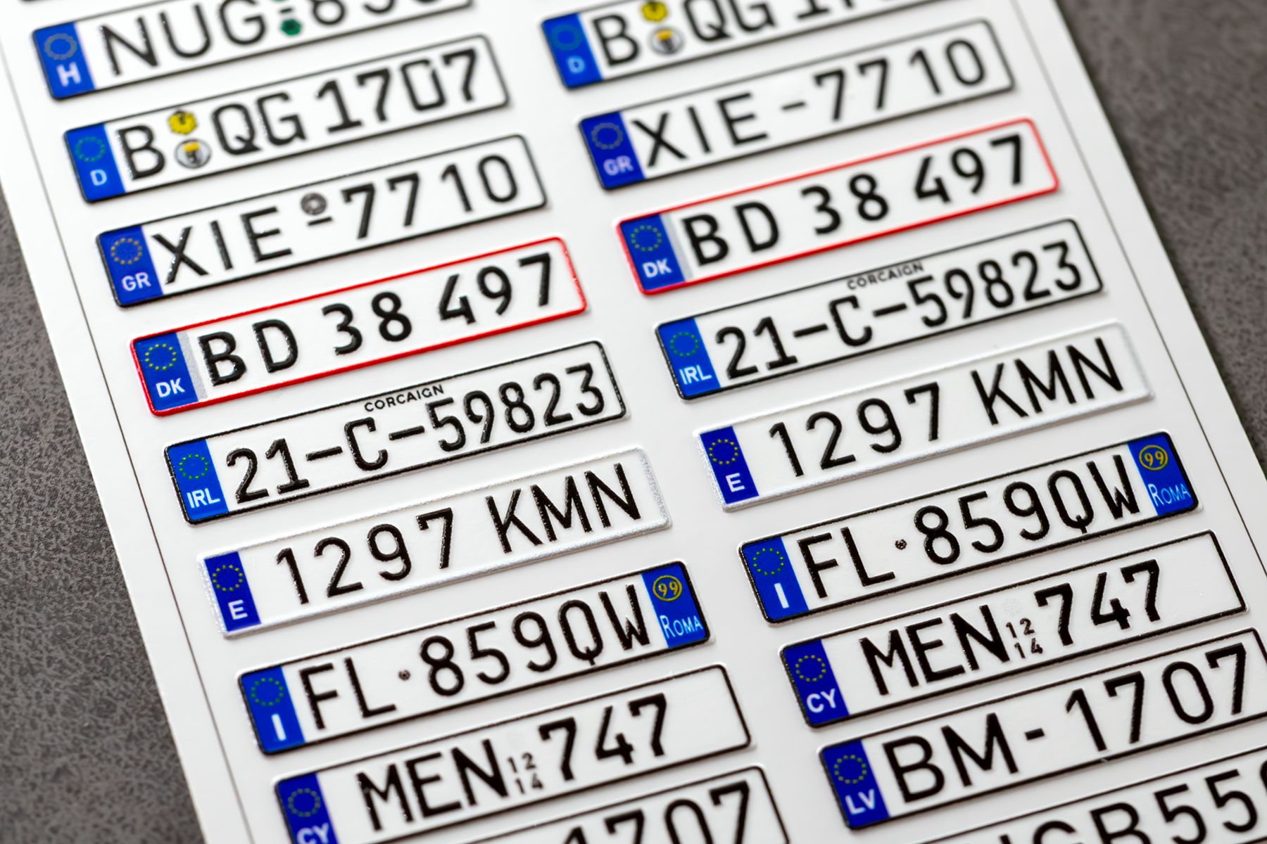 EU vehicle registration plates I 1/24 (3D decal)