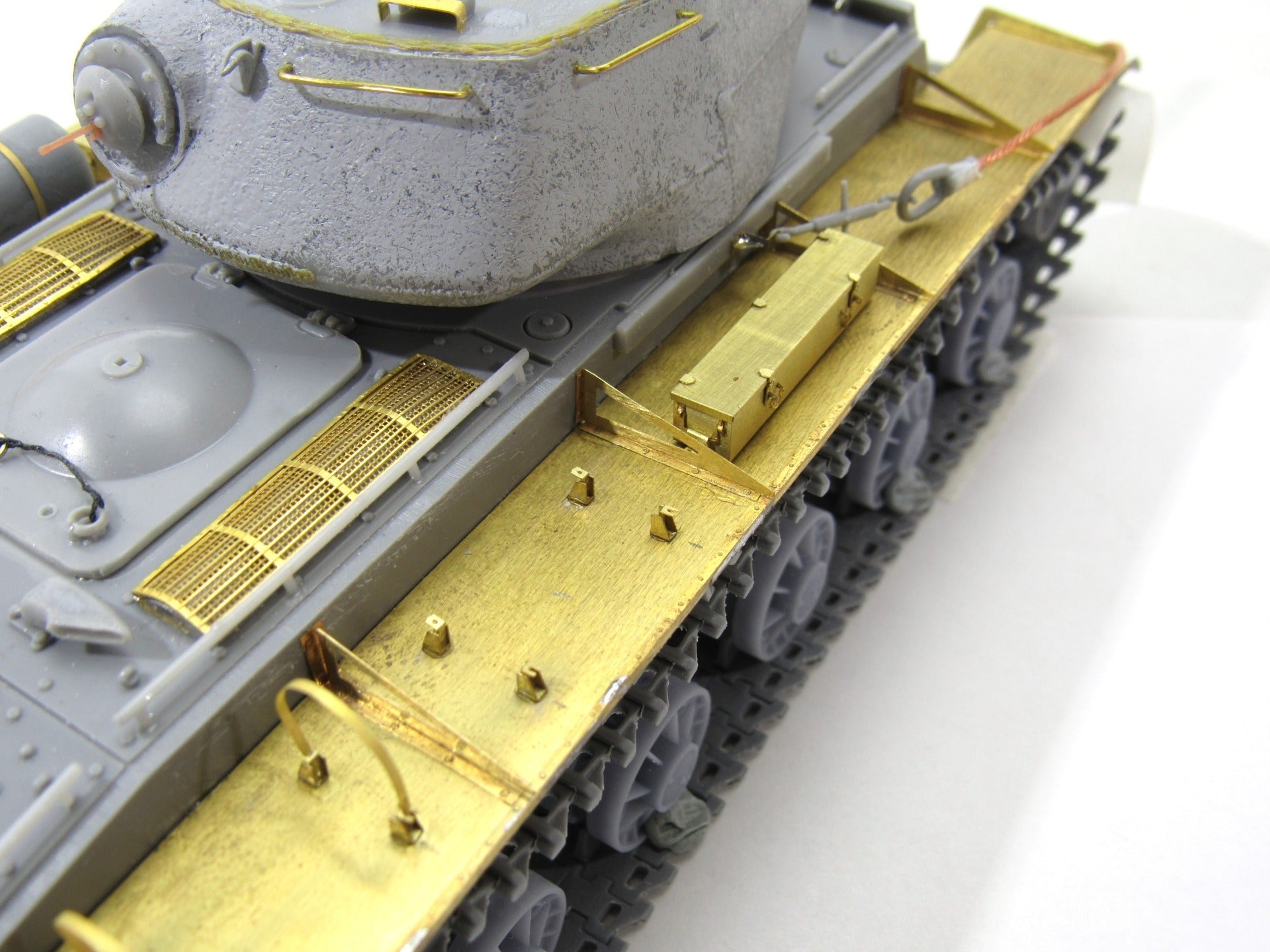 MD035588 Microdesign KV Series Tank Additional Fuel Tank Mounts Photo - Etch Set 1/35 - imodeller.store