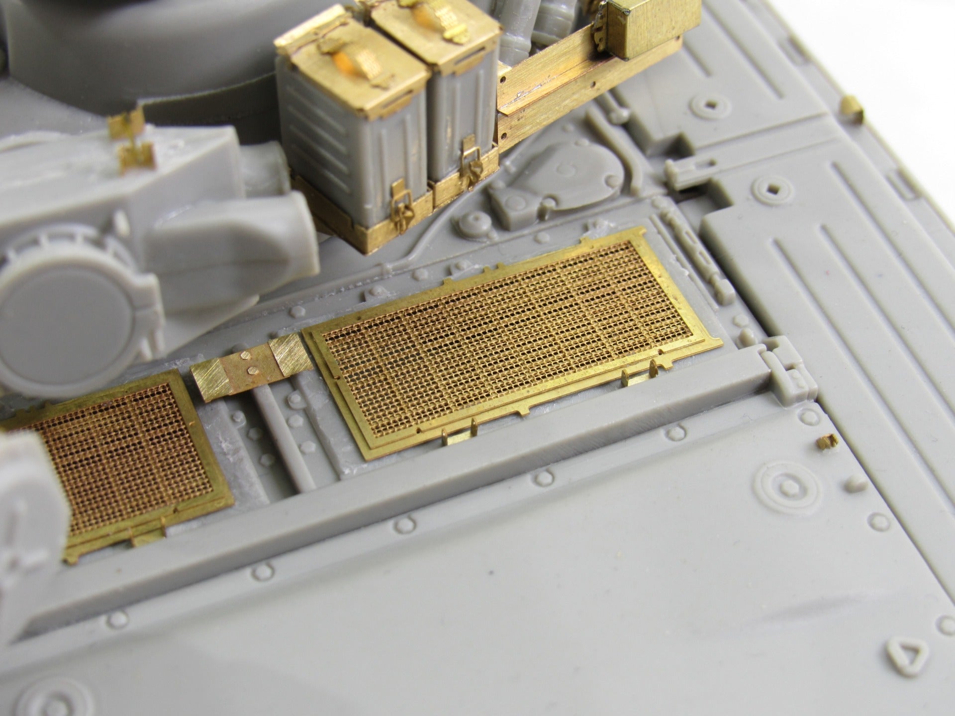 MD035616 Microdesign Photo - Etch MTO Grilles for T - 80BV (Trumpeter) 1/35 - imodeller.store