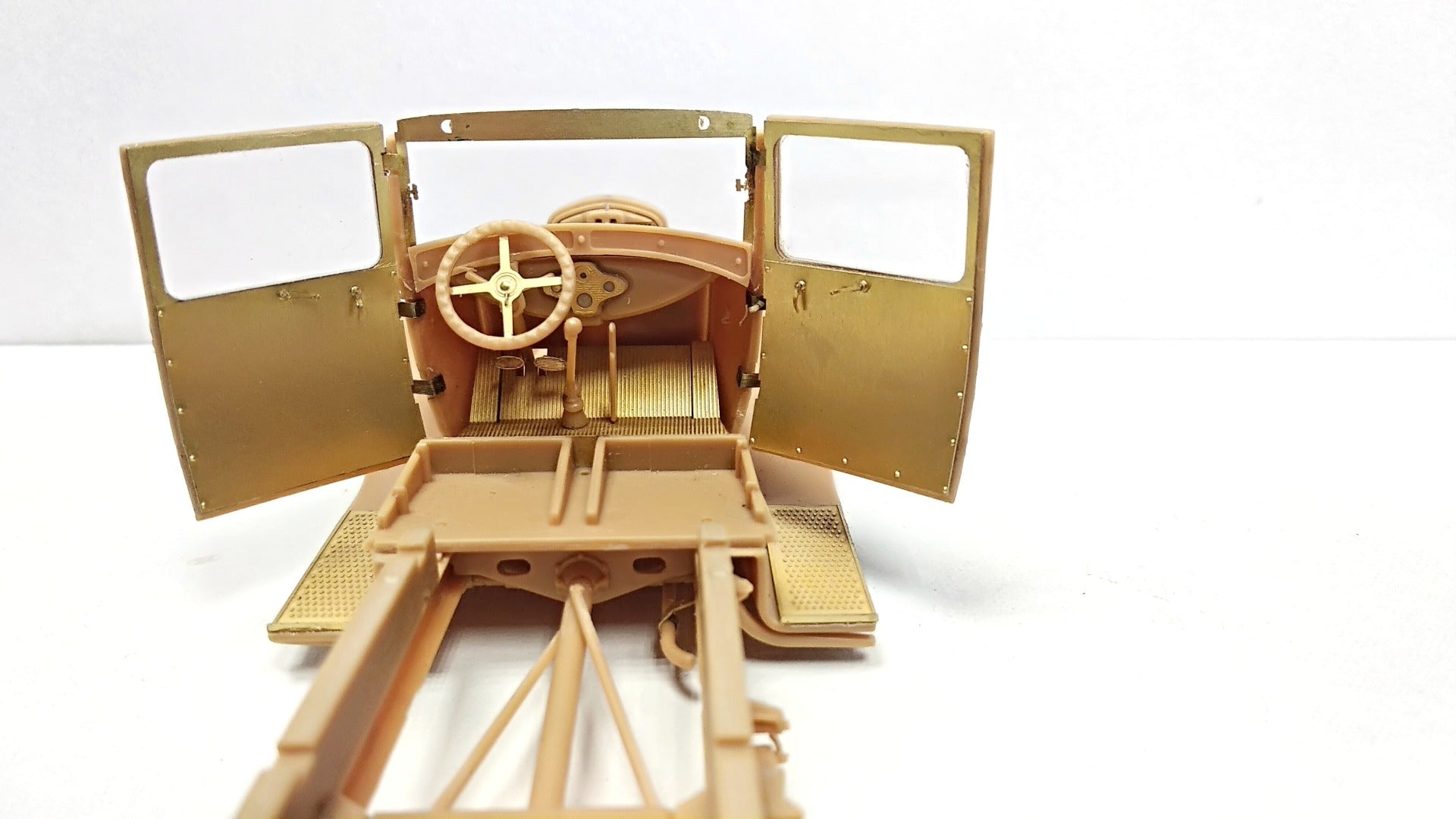 MD035623 Microdesign GAZ - AA Cabin Photo - Etch Set 1/35 for HobbyBoss - imodeller.store