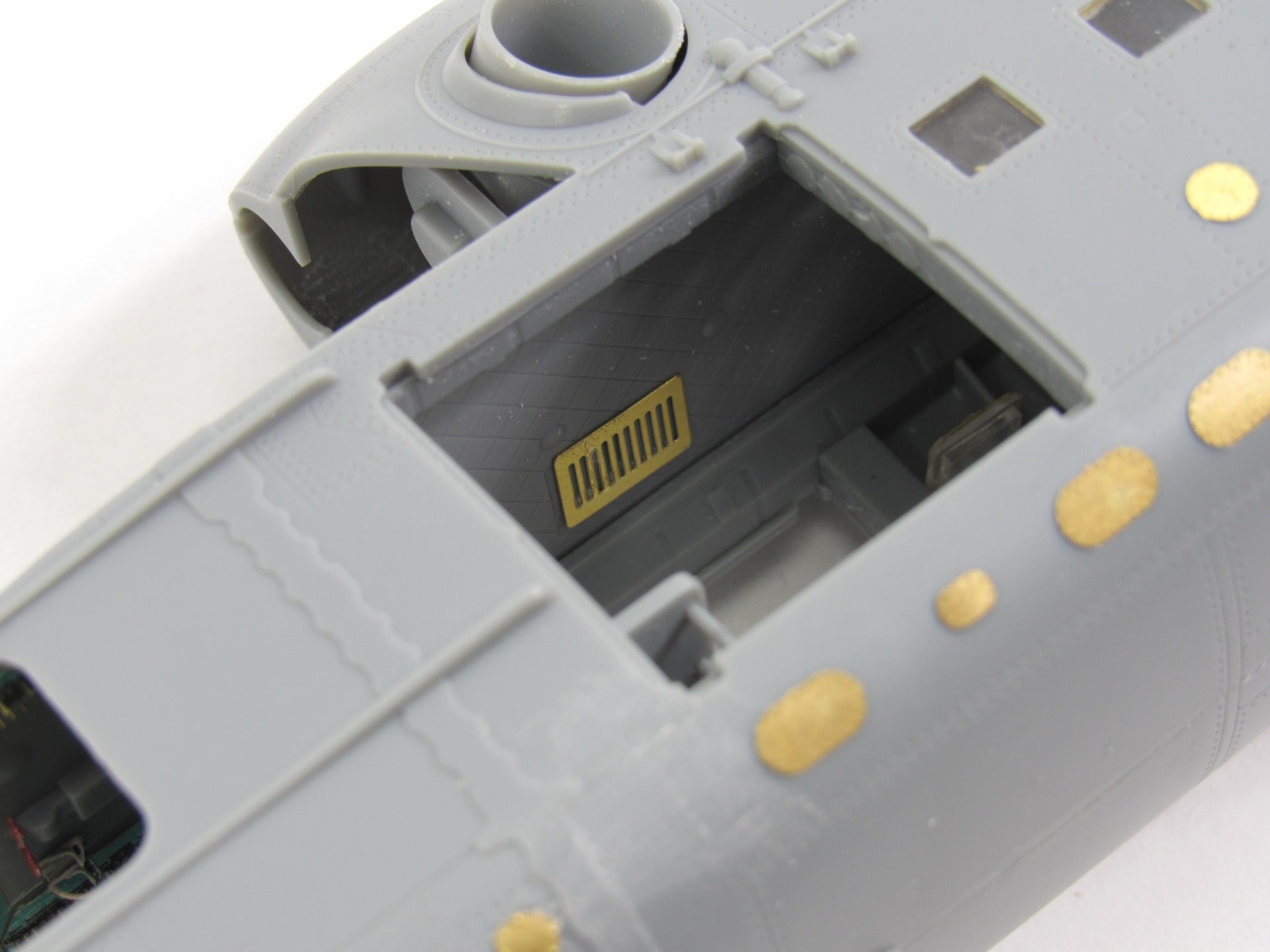 MD048069 Microdesign Mi - 24A Exterior Photo - Etch Set 1/48 for Trumpeter - imodeller.store