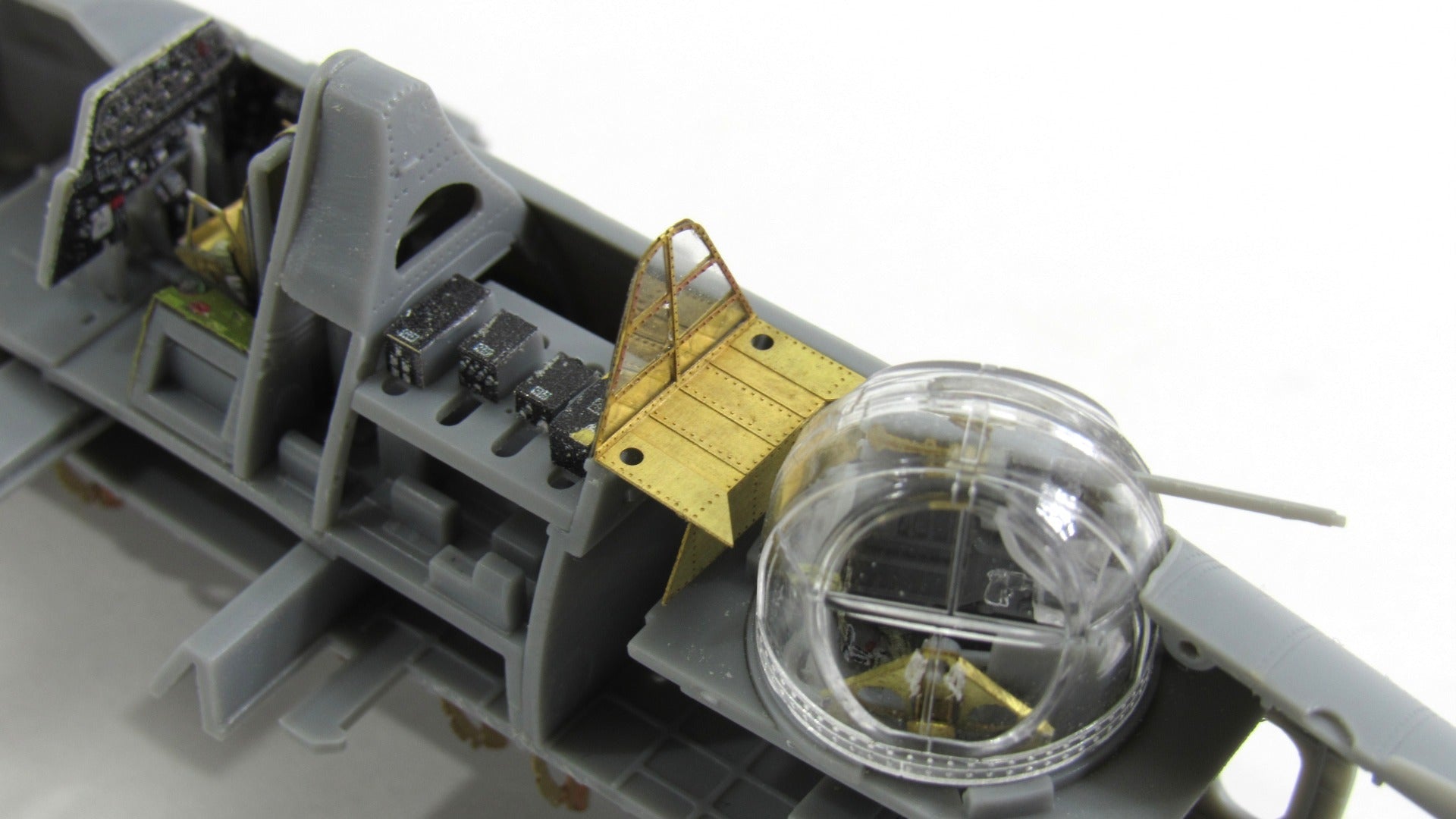 MD072073 Microdesign Avenger TBM - 3 Photo - Etch Set 1/72 for Hobby Boss - imodeller.store
