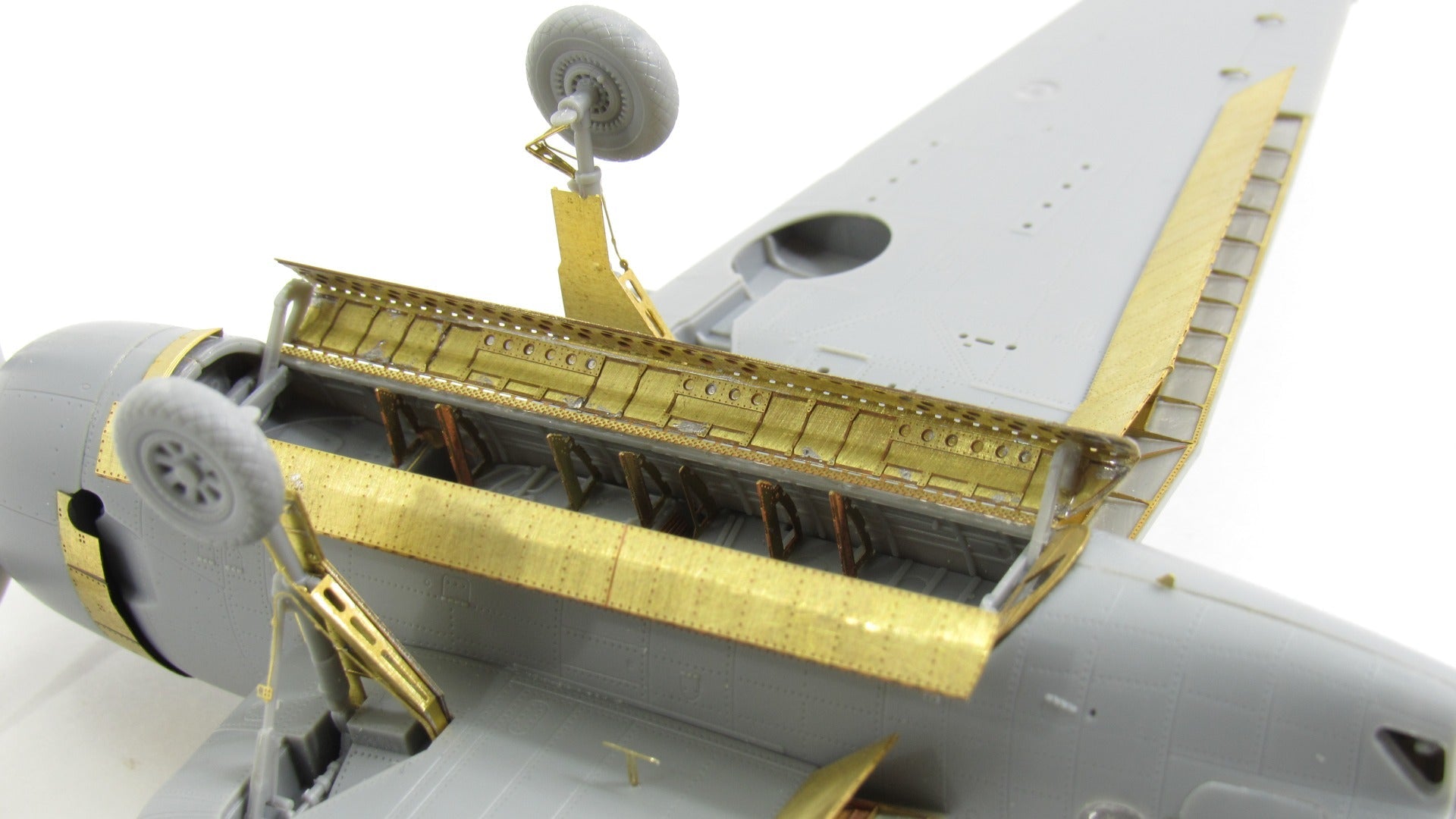 MD072074 Microdesign Avenger TBM - 3 Bomb Bay Photo - Etch Set 1/72 (Hobby Boss) - imodeller.store