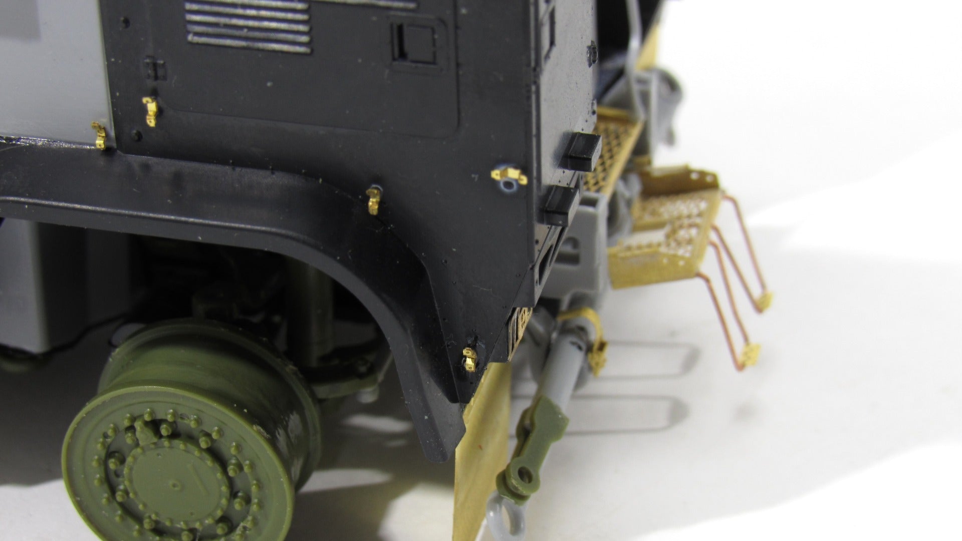 Photo - etched detail set of armored assault vehicle 'Typhoon - VDV' exterior (Zvezda) - imodeller.store