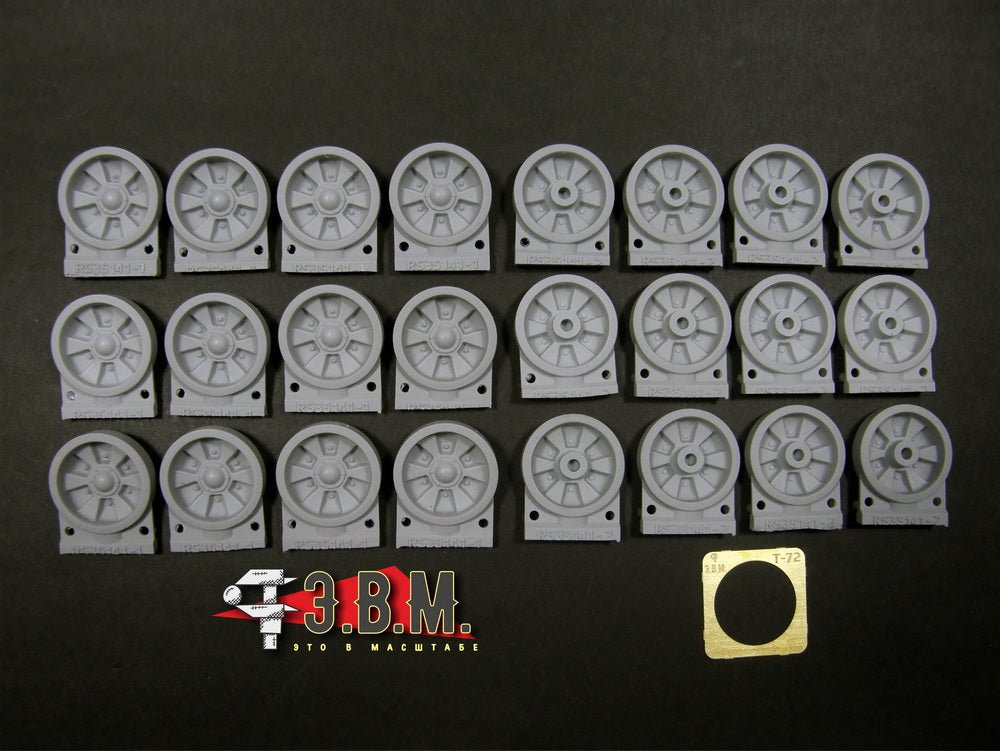 RS35141 E.V.M. 1/35 Late Road Wheels for T - 72 - imodeller.store