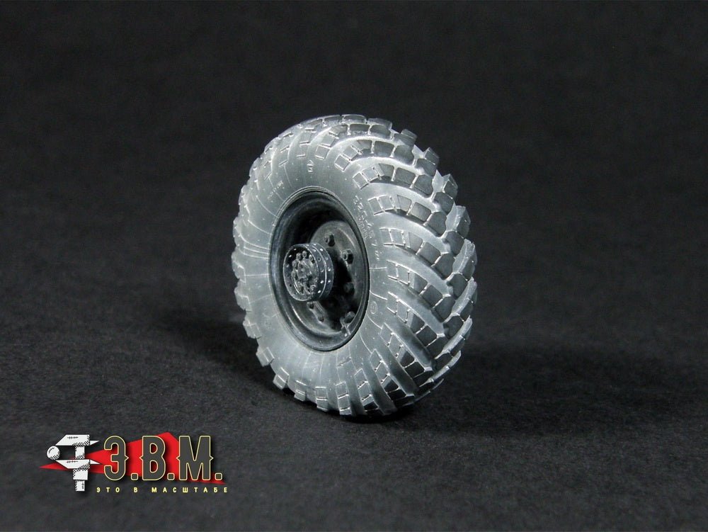 RS35161 E.V.M. 1:35 Wheels GAZ - 66 with K - 70 Tire - imodeller.store