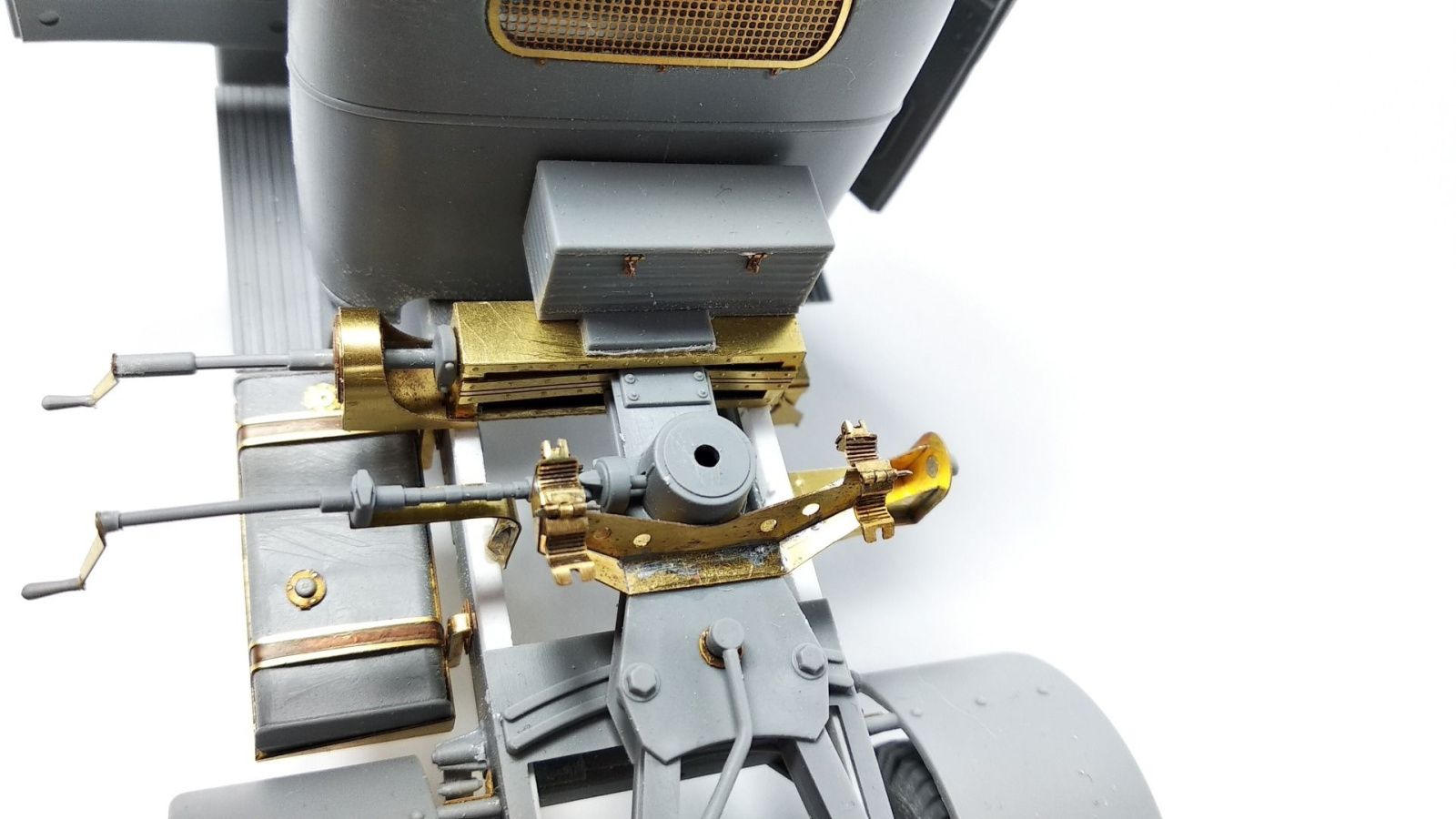 1/35 BM-13 'Katyusha ' based on Chevrolet G7107 (ICM) Photo-etched detail kit