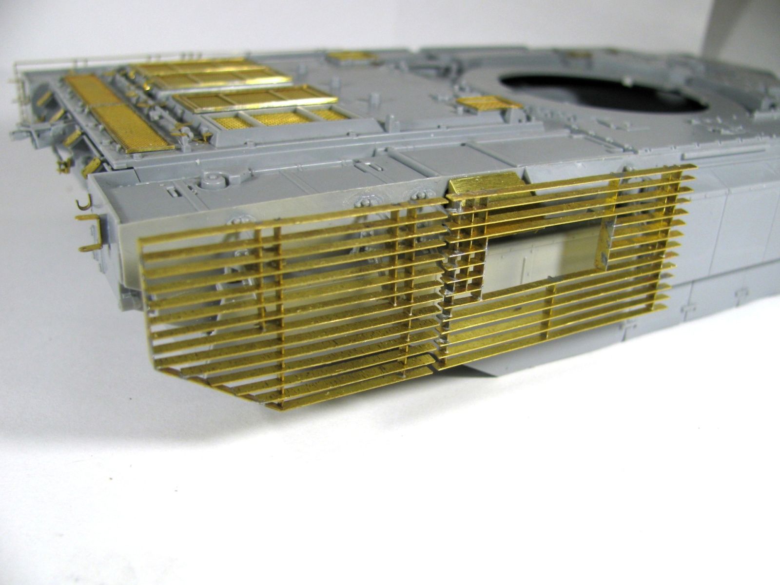 Anticumulatory lattices for T-14 "Armata" - imodeller.store