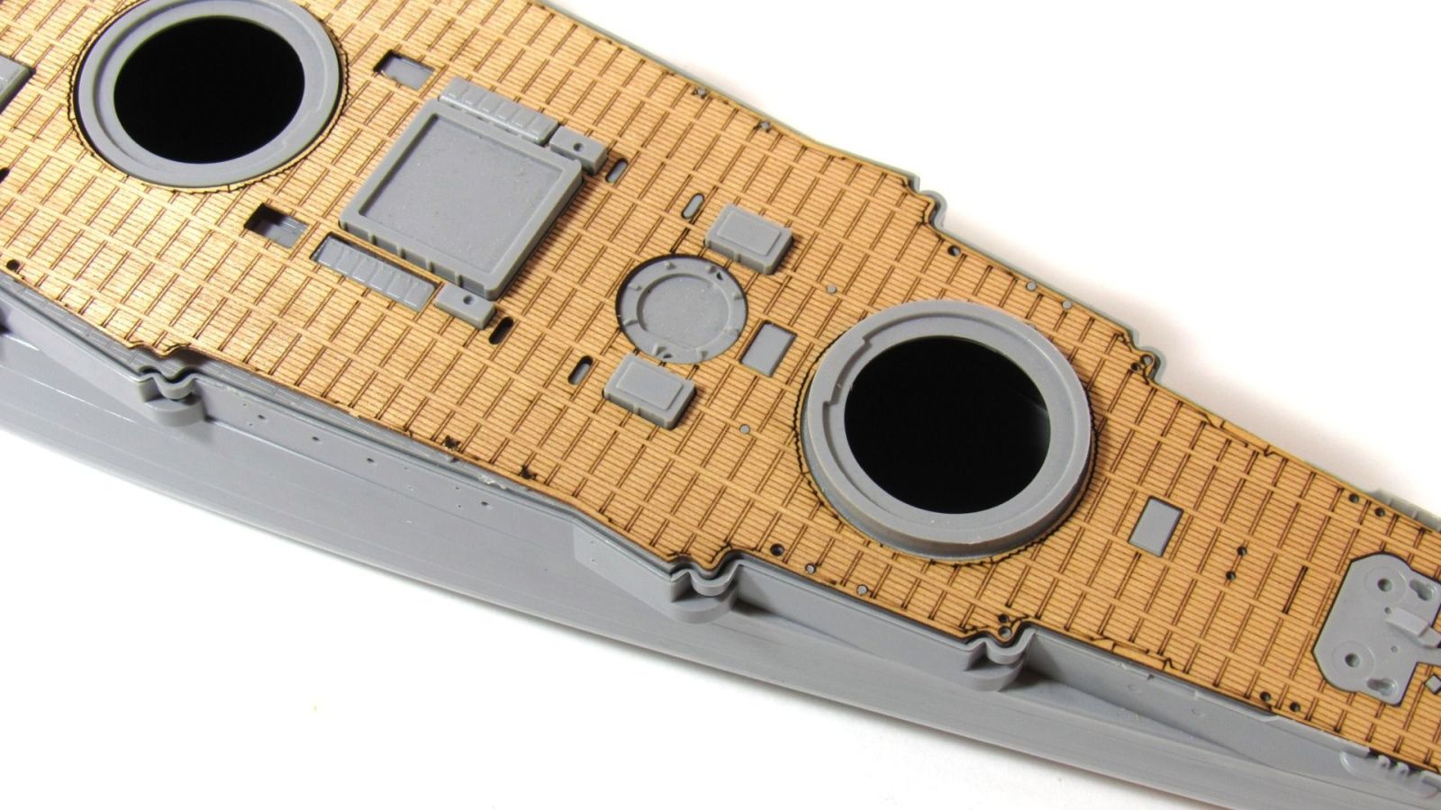 Deck of the battleship "Marat" - imodeller.store