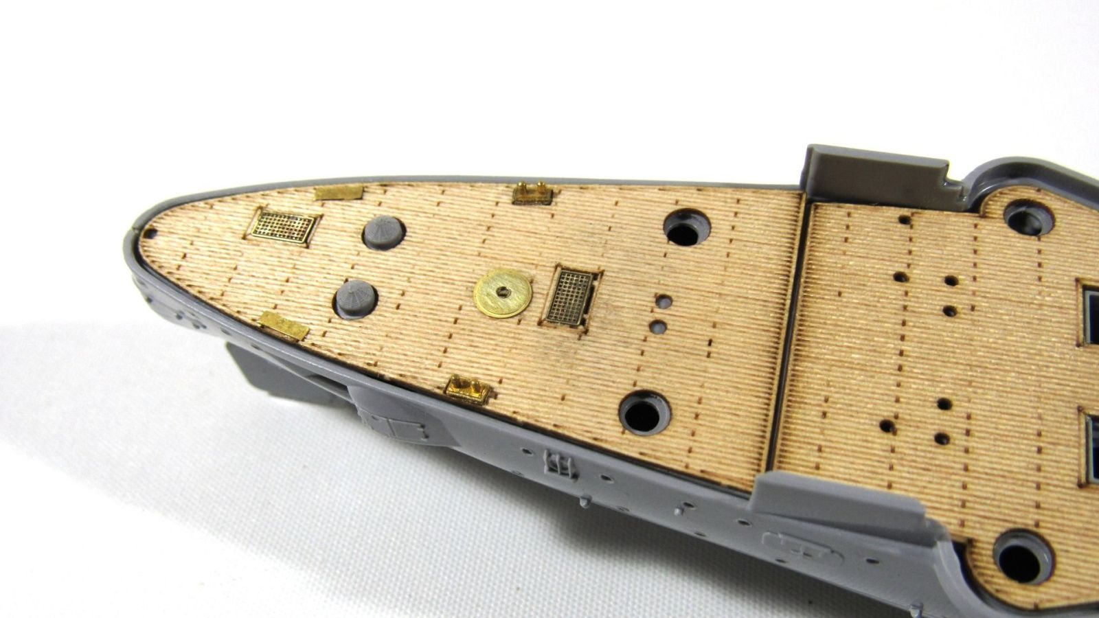 Deck of the cruiser "Varangian" - imodeller.store