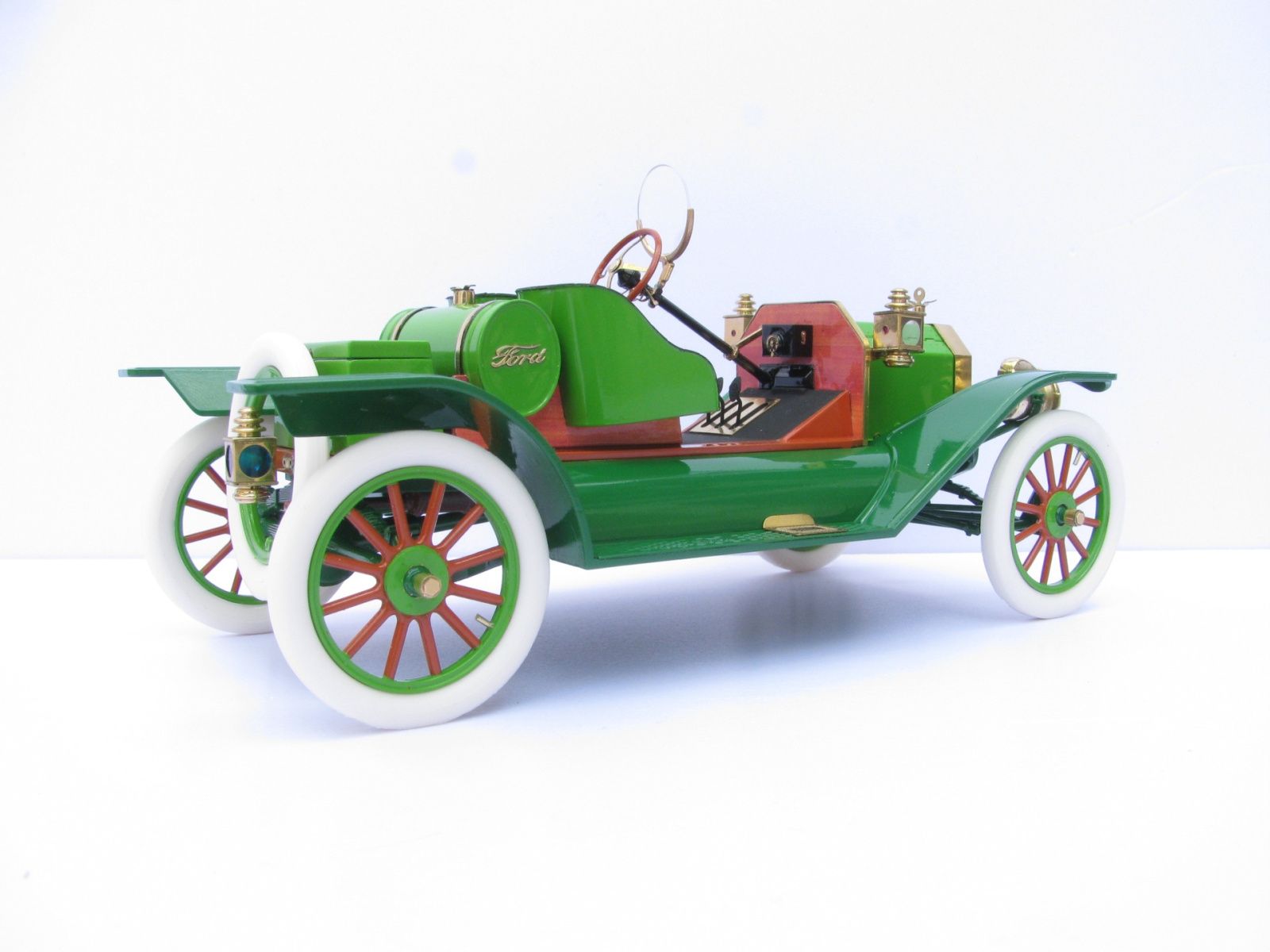 Ford-T speedster from ICM (1:24) - imodeller.store