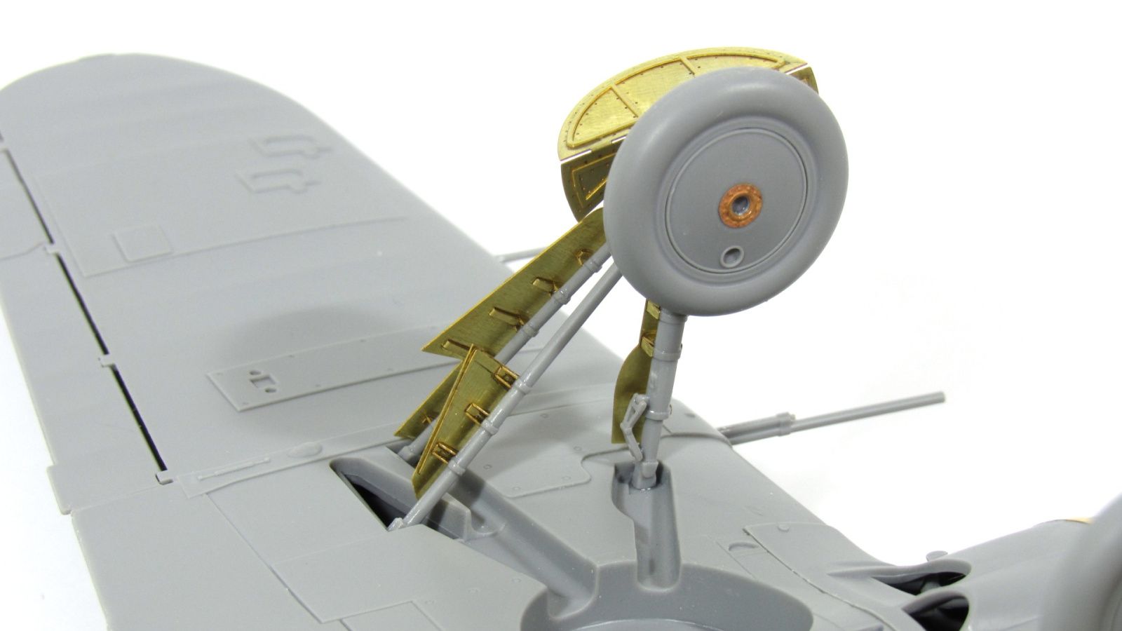 I-16 type 24/28 exterior (ICM) - imodeller.store