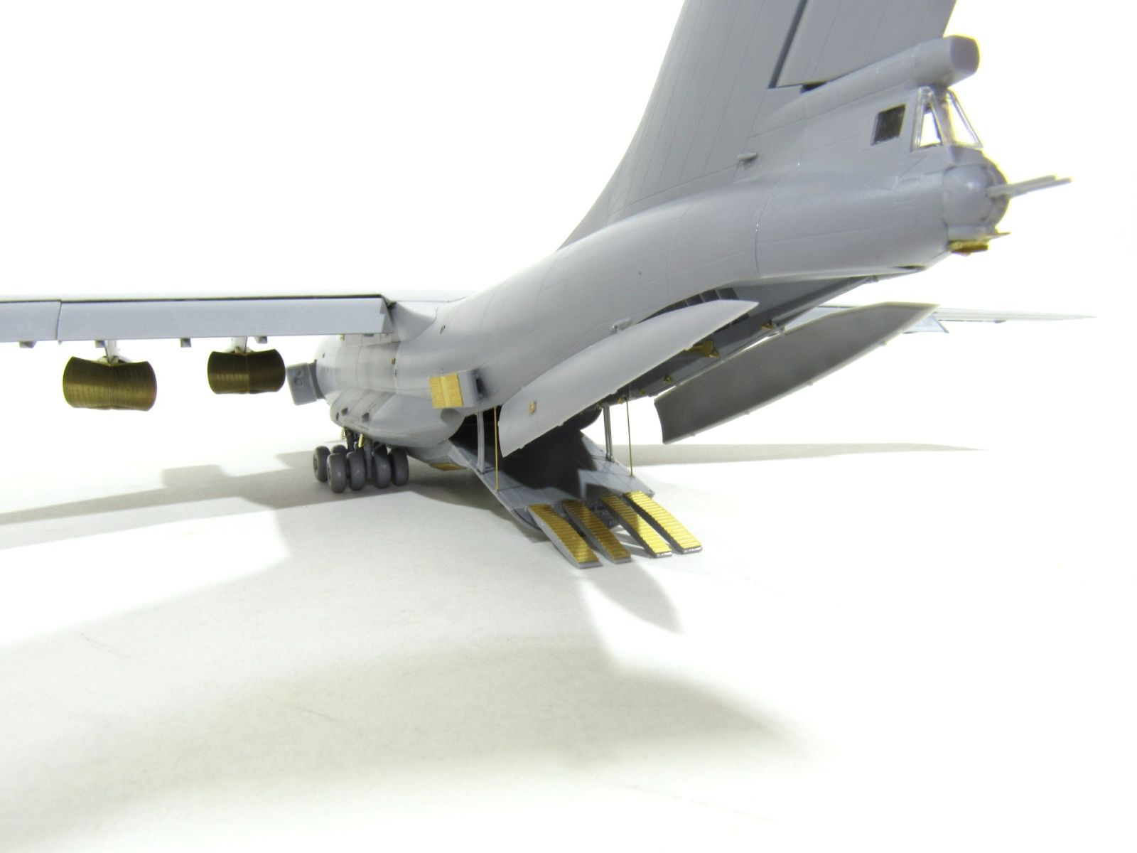 IL-76MD interior (star) - imodeller.store