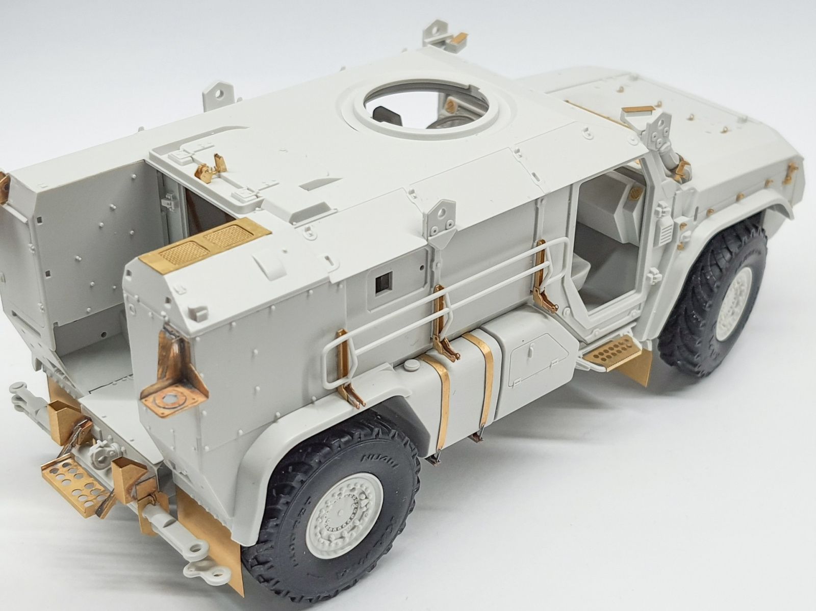 K-4386 "TIFUN" Airborne Forces (Meng) - imodeller.store