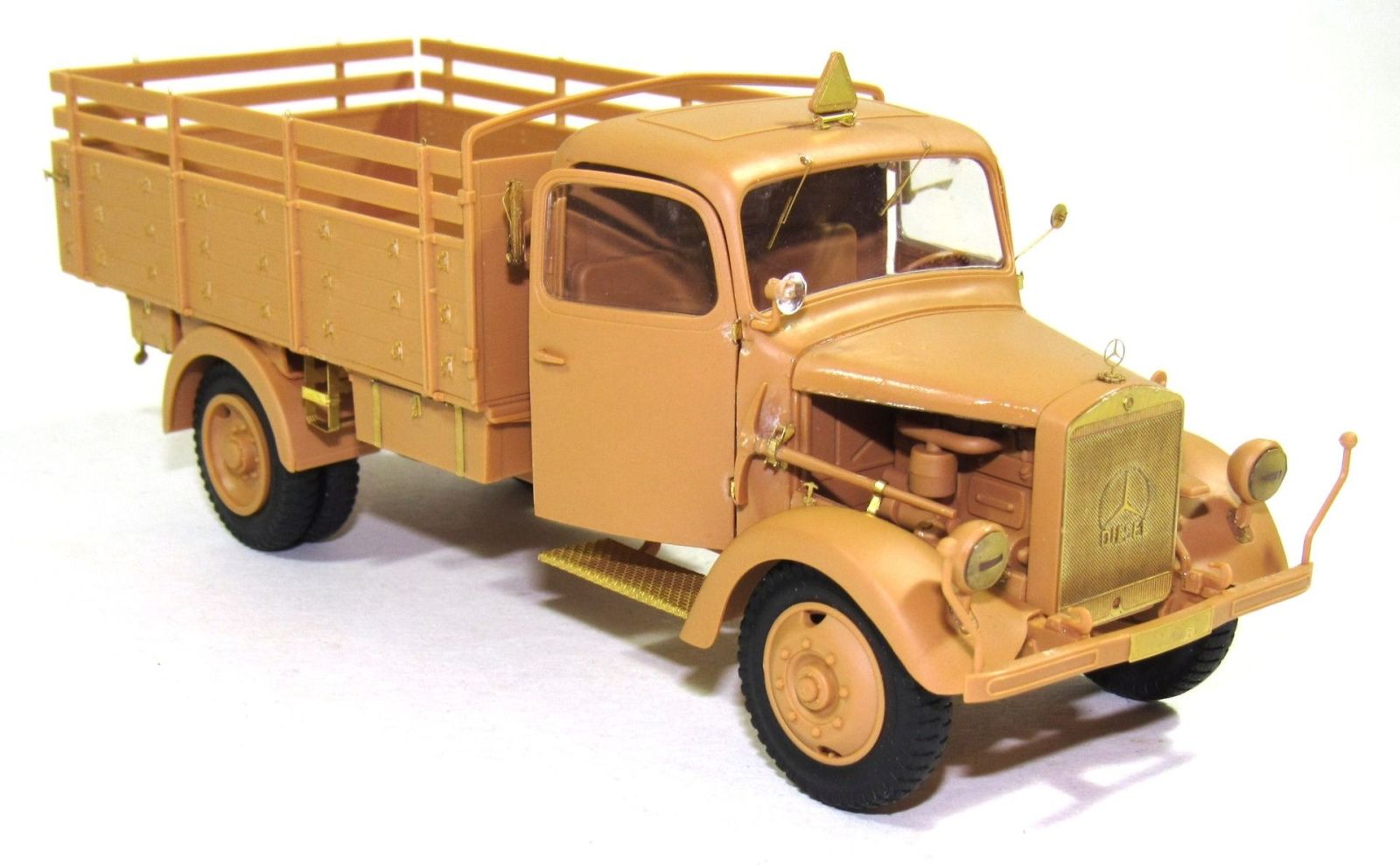 L-3000 from ICM - imodeller.store