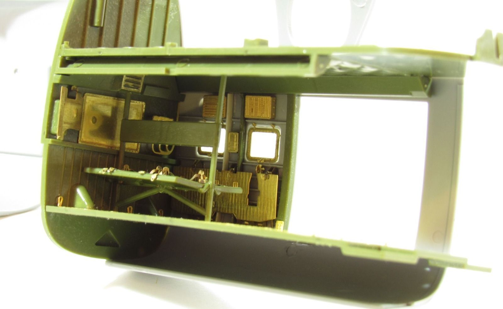 Mi-24 / Mi-35 landing and transportation compartment (star) - imodeller.store