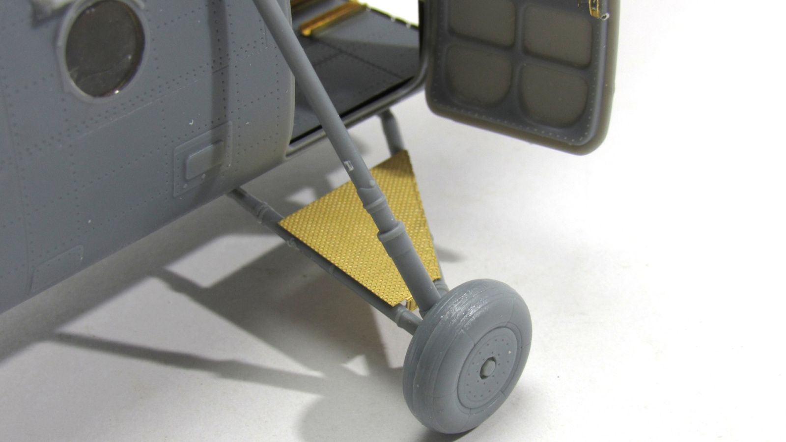 Mi-4 (trumpeter) exterior - imodeller.store
