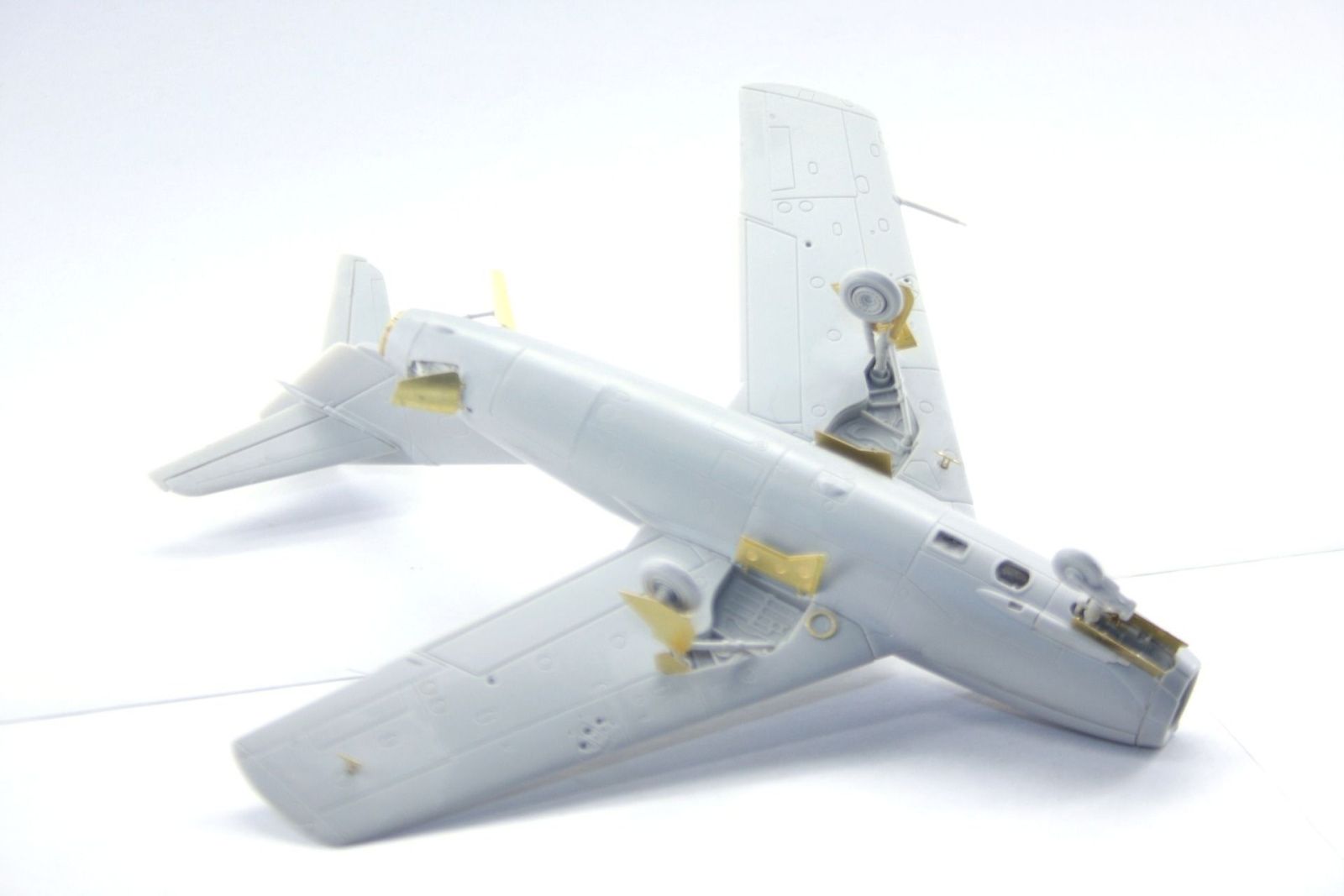 MiG-15uti (modelist, Hobby Boss) - imodeller.store