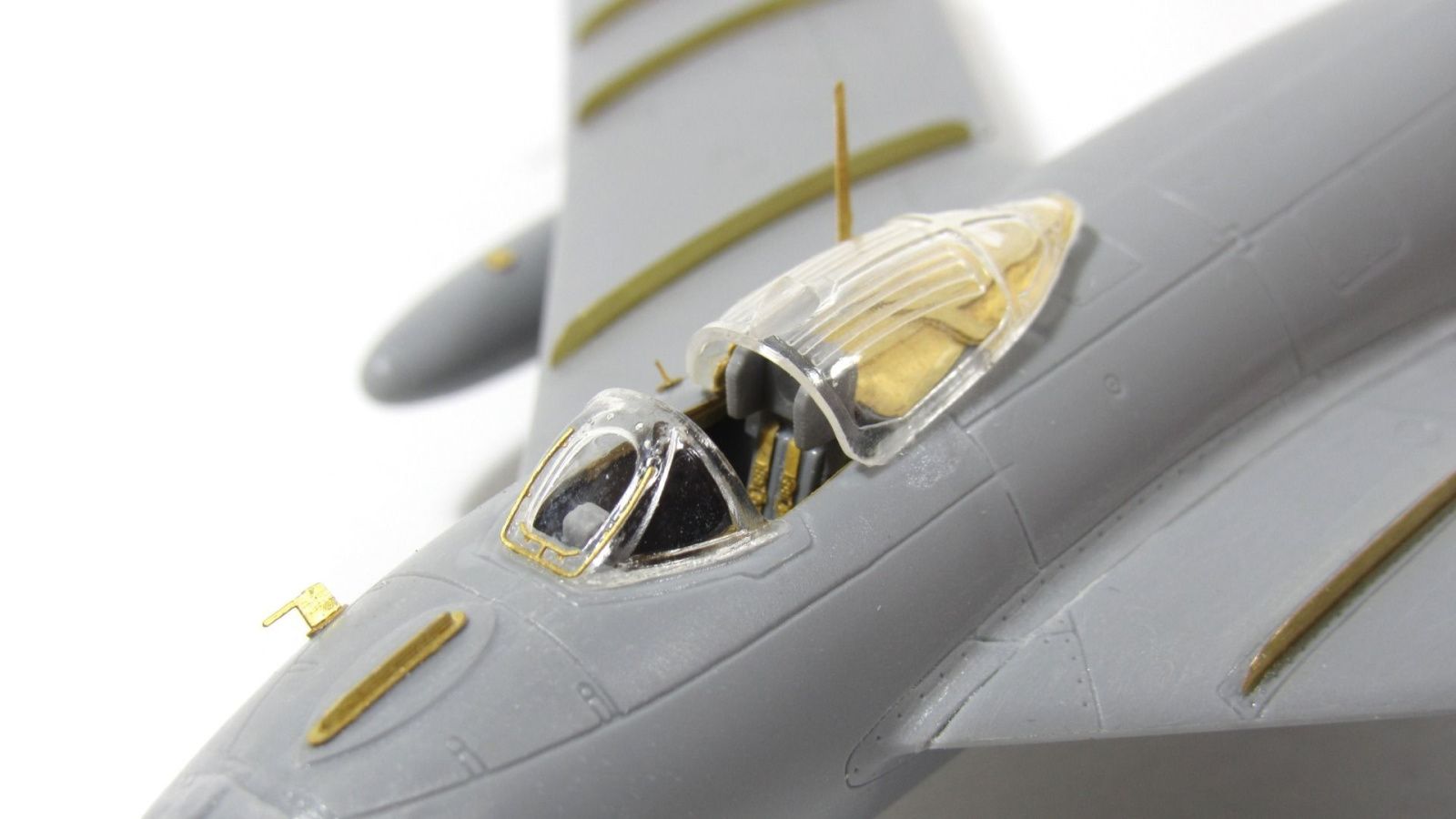 MiG-17 - imodeller.store