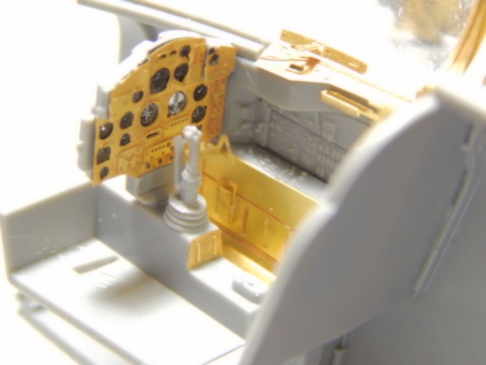 MiG-25 (interior for all types) from ICM - imodeller.store