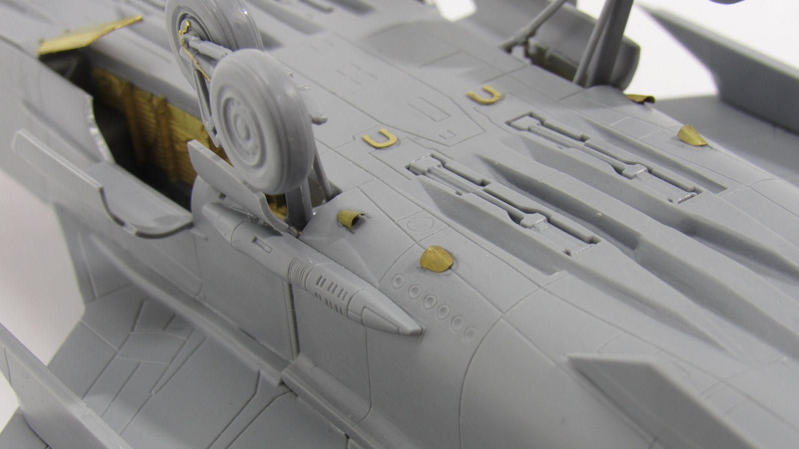 MiG-31 exterior (star) - imodeller.store