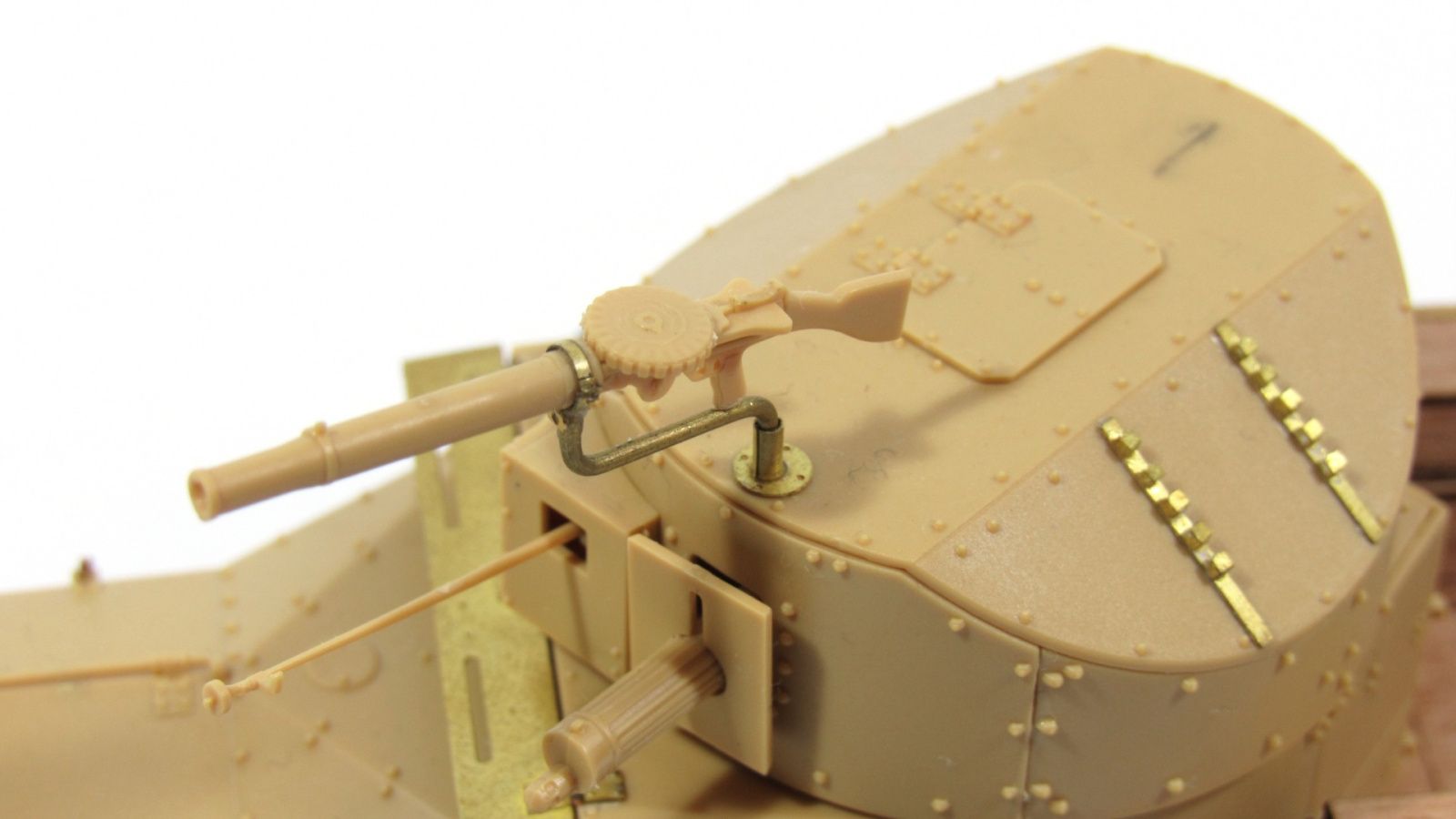 Rolls-Royce 1914 British armored car (Meng) - imodeller.store