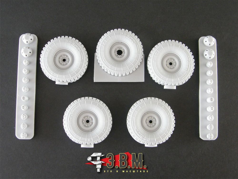 RS35059 Wheels for UAZ cars-model I-192 (pr-va USSR) - imodeller.store