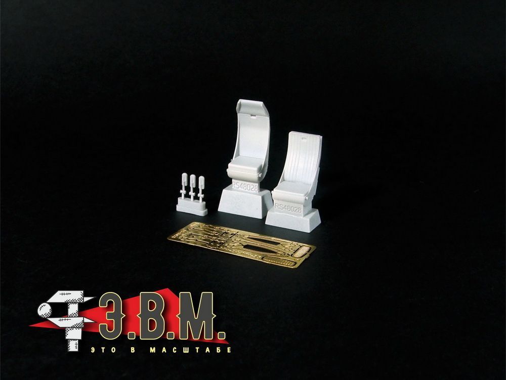 RS48028 Mi-24/Mi-35 pilots (1:48) - imodeller.store
