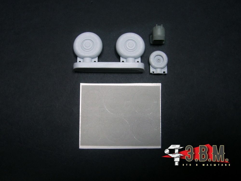 RS72002 Chassis wheels for a model of the Su-27 s/p/UB - imodeller.store