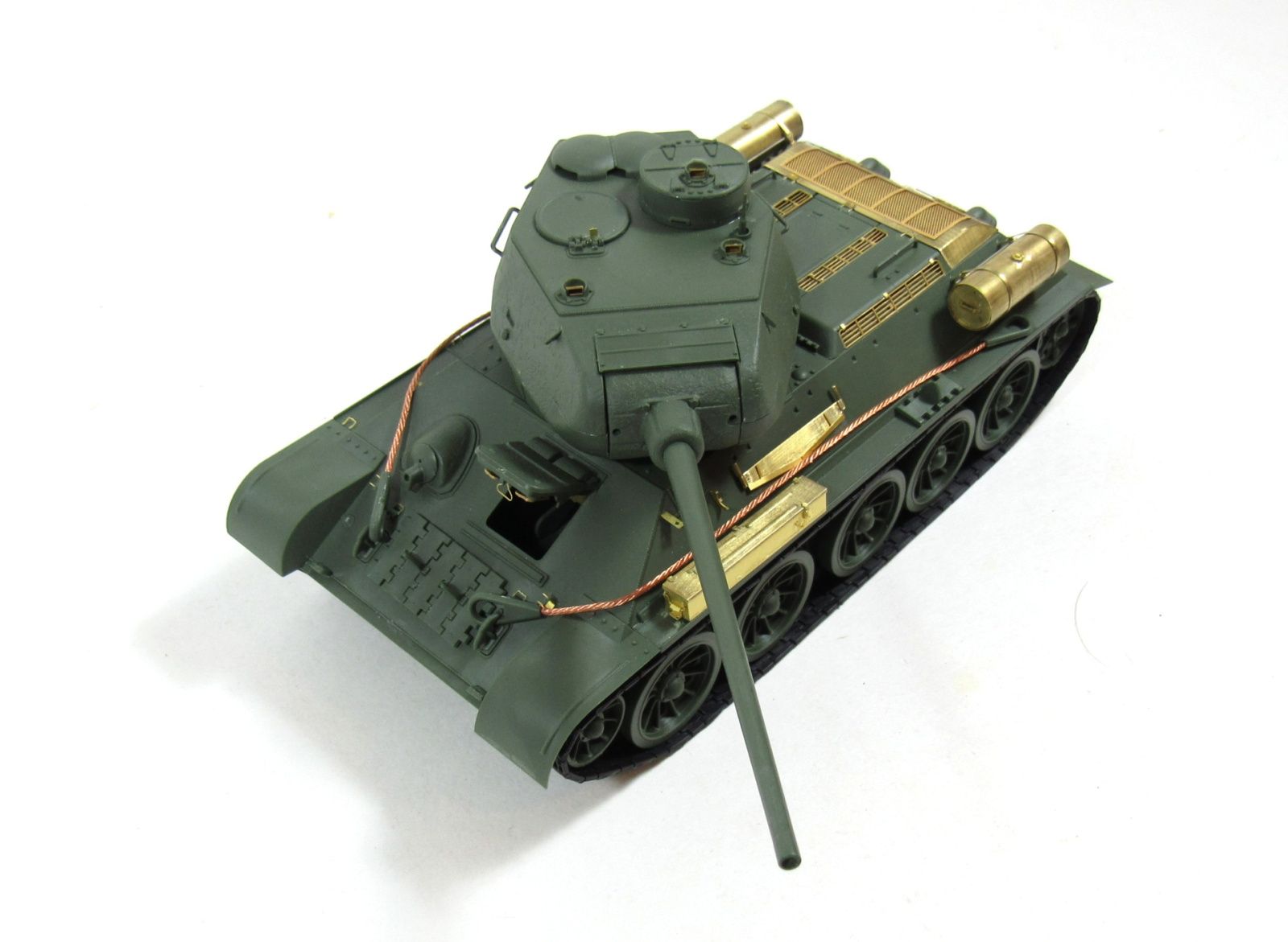 T-34/85 from ICM - imodeller.store
