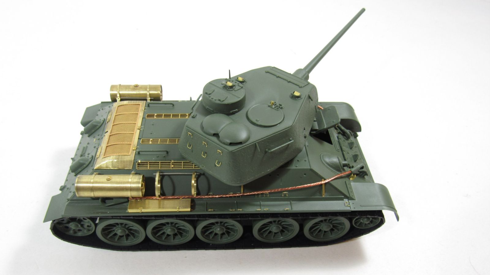 T-34/85 from ICM - imodeller.store