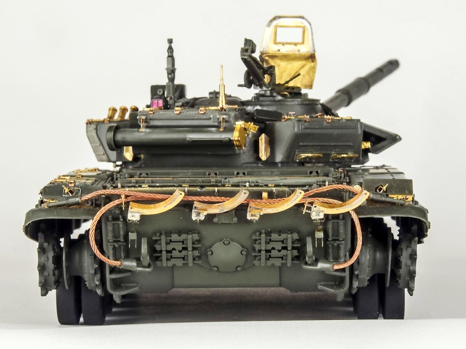 T-72B3 from Meng (1:35) - imodeller.store