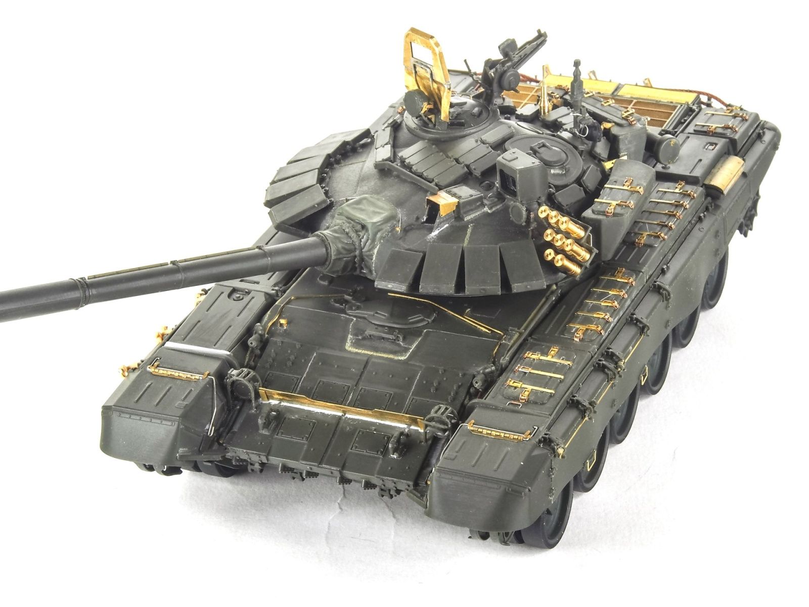 T-72B3 from Meng (1:35) - imodeller.store