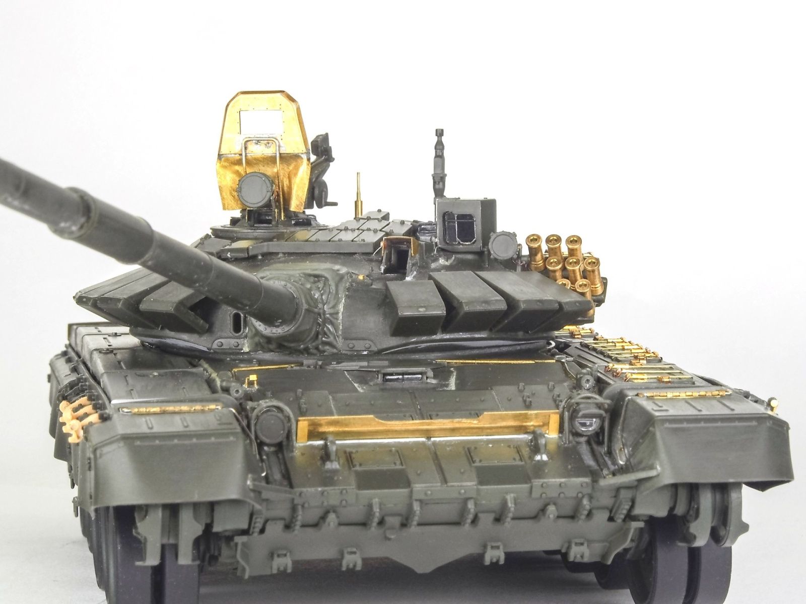 T-72B3 from Meng (1:35) - imodeller.store