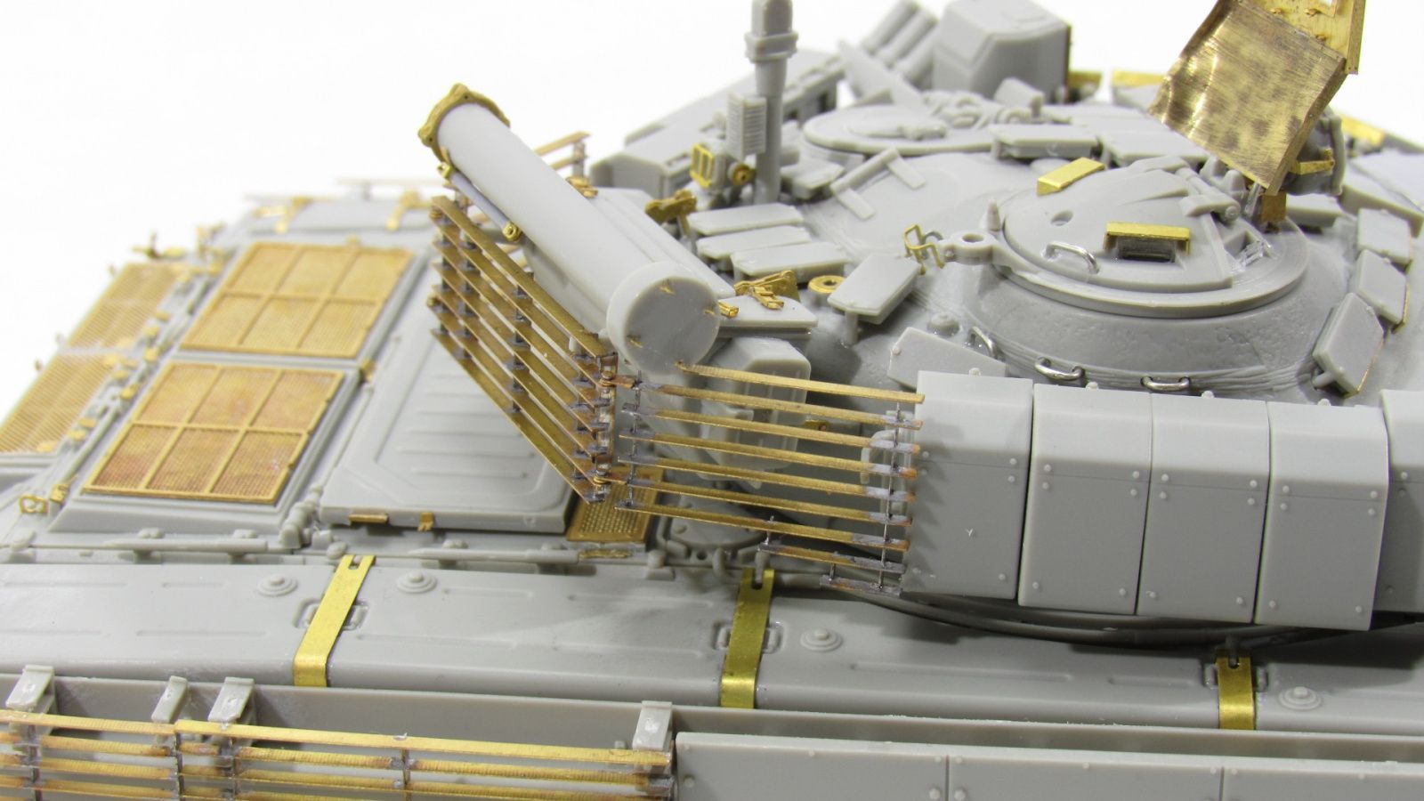T-72B3M arr. 2016 (Trumpeter) - imodeller.store