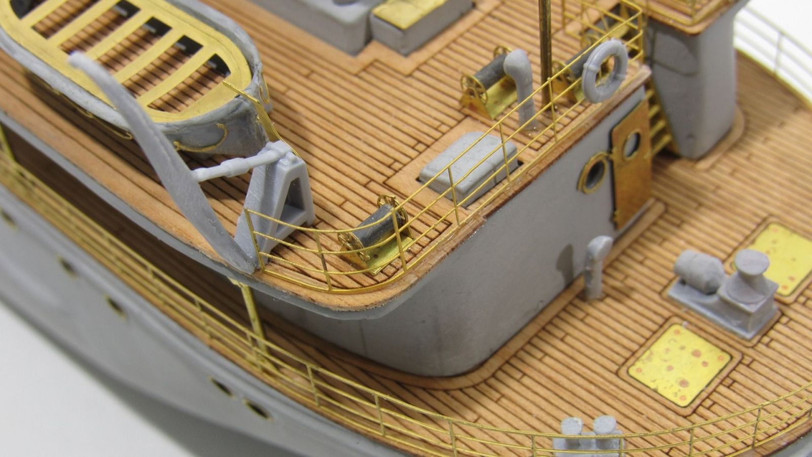 The deck of the tanker "Shell Velder" - imodeller.store