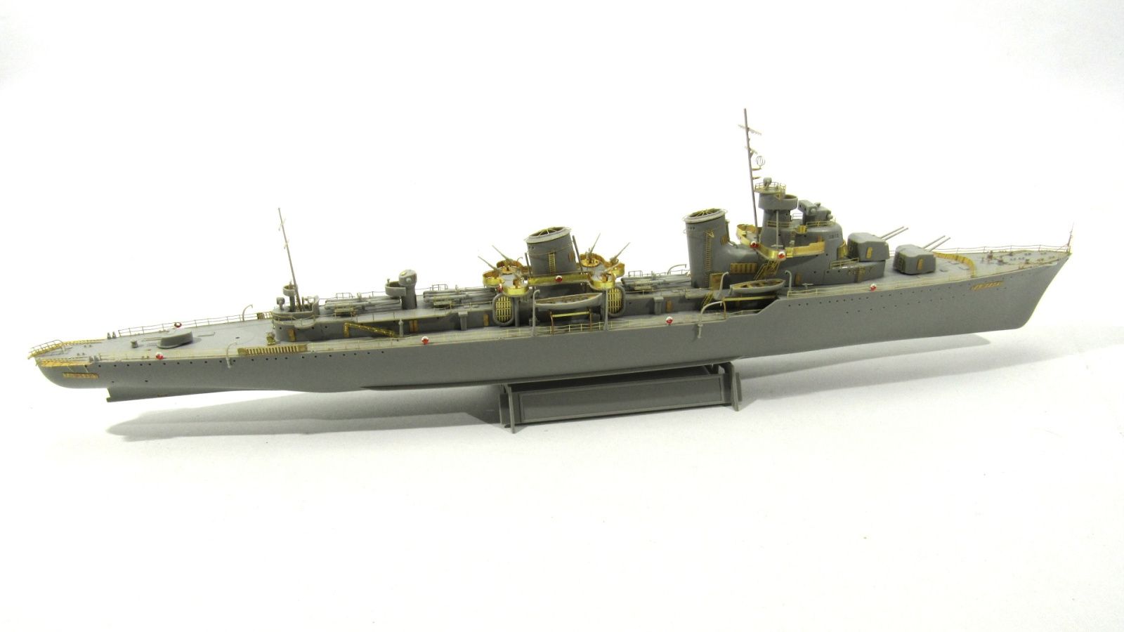 The leader of the destroyers Tashkent (Trumpeter) - imodeller.store