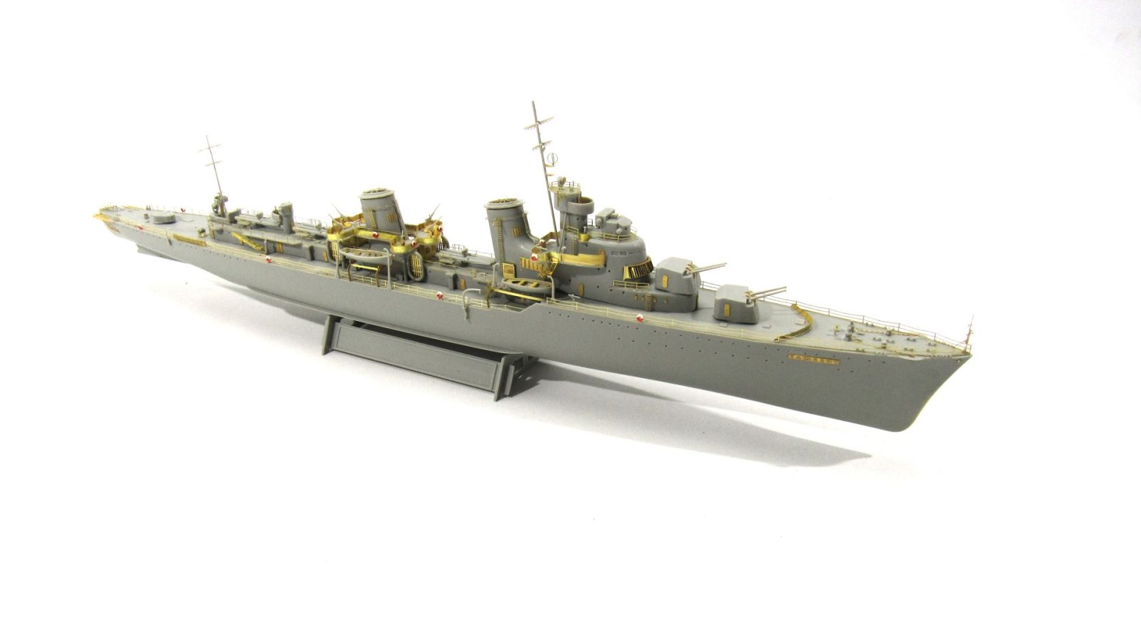 The leader of the destroyers Tashkent (Trumpeter) - imodeller.store