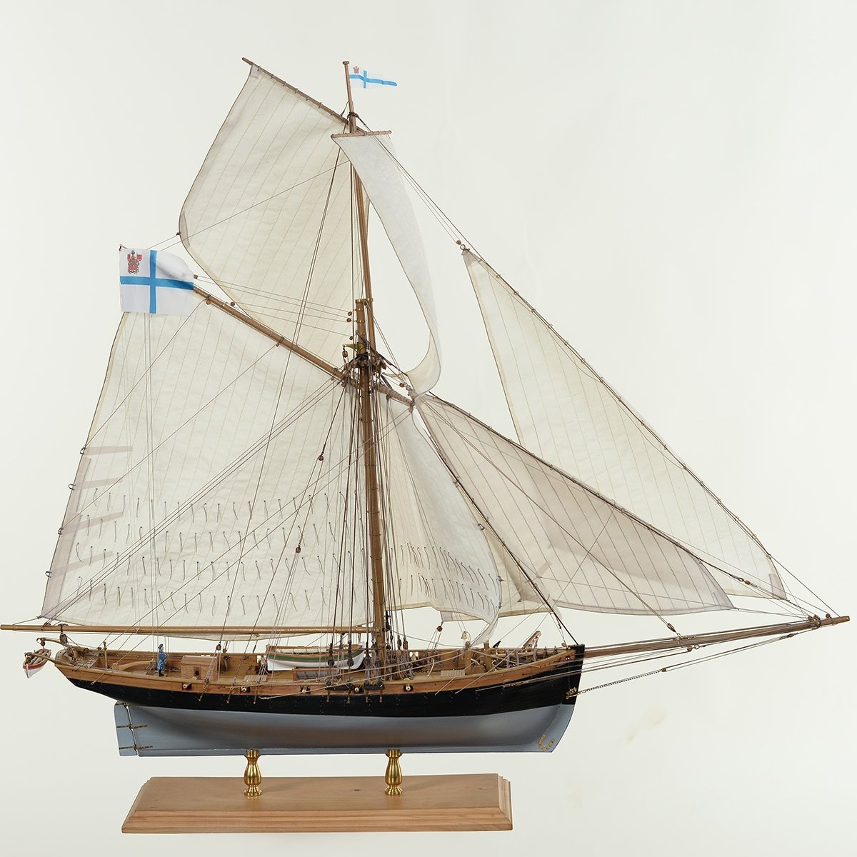 The team of wooden model "Yacht" Orianda " - imodeller.store