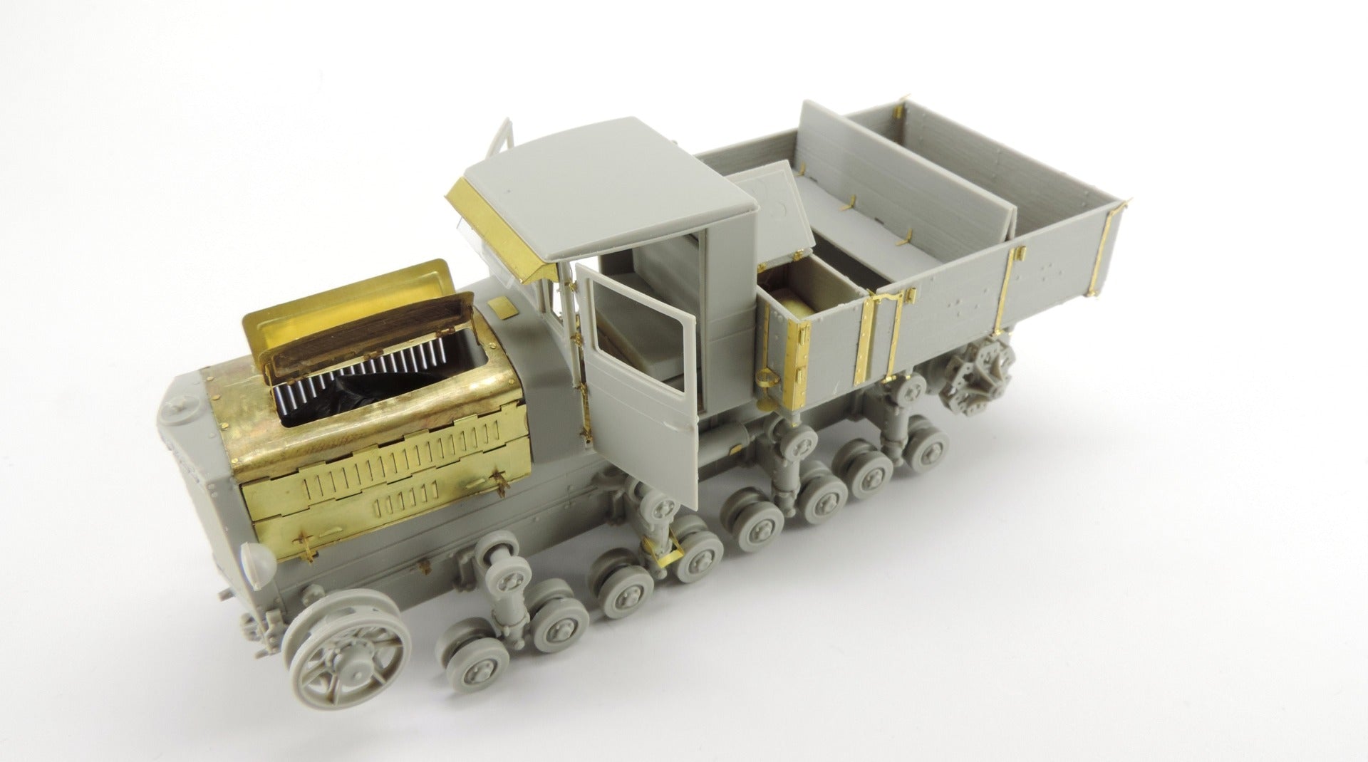 1/35 Komintern artillery tractor 'Basic Set' (Trumpeter) Photo - etched detailing kit - imodeller.store