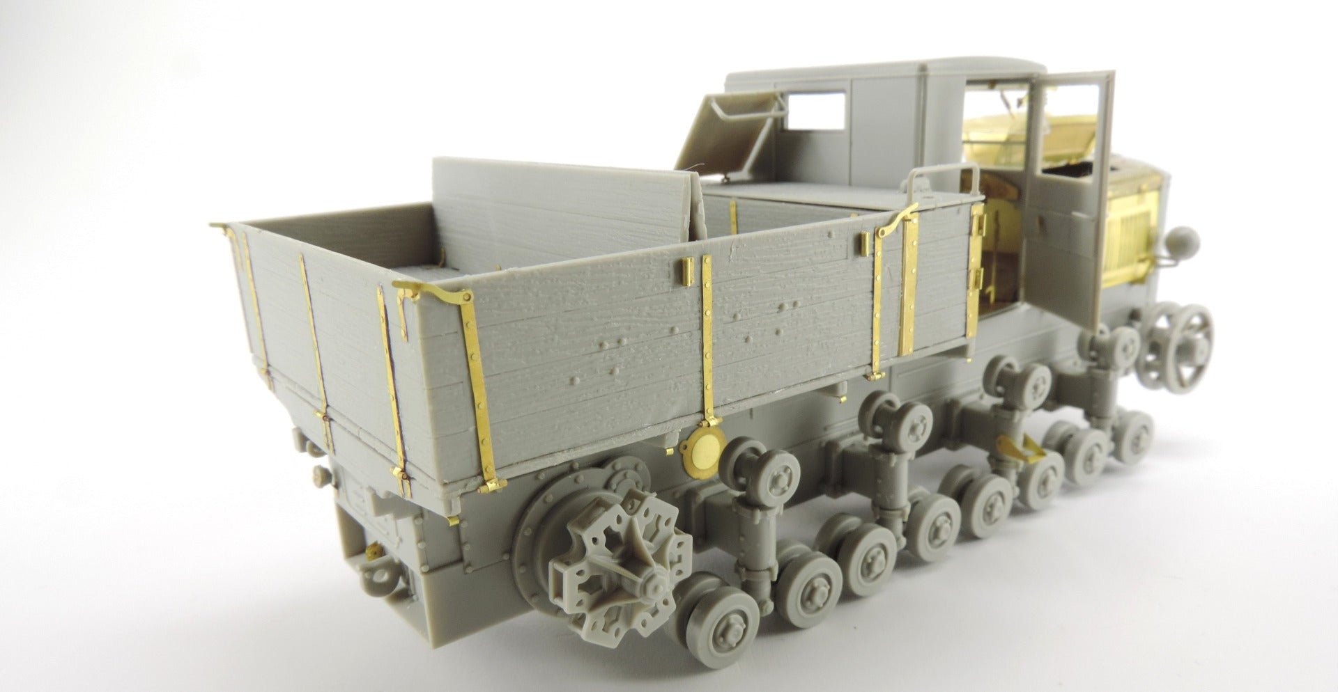 1/35 Komintern artillery tractor 'Basic Set' (Trumpeter) Photo - etched detailing kit - imodeller.store