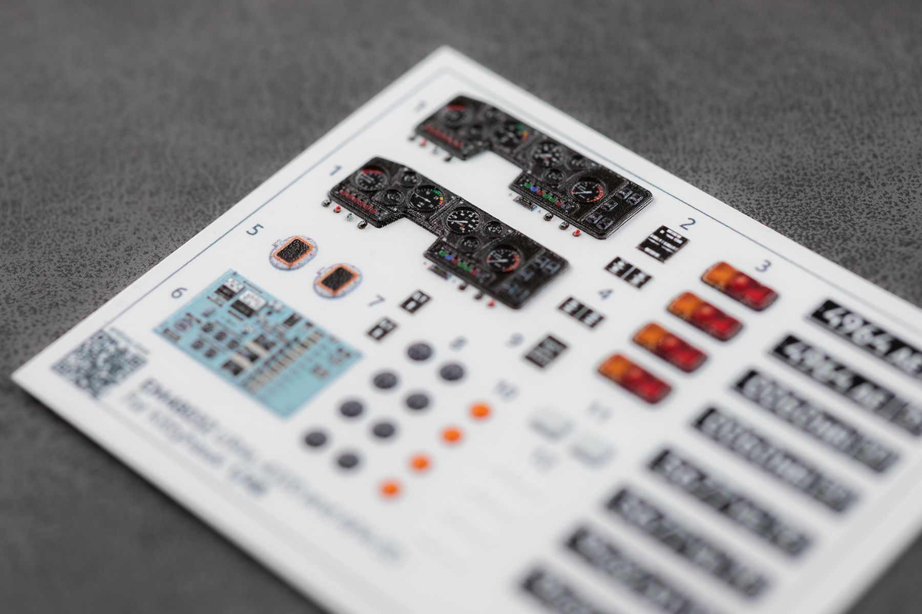 APA-5D and Ural-4320 details set for Kittyhawk/Zimi model 1/48 (3D decal + 3D printed parts)