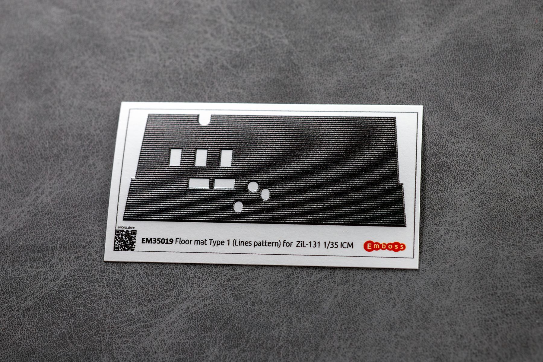 Floor mat Type 1 (lines pattern) for ZiL-131 ICM 1/35 (3D decal)