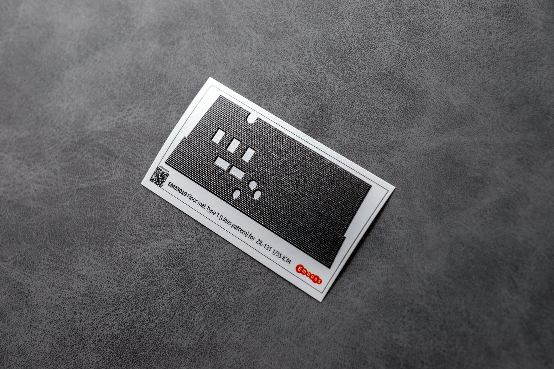 Floor mat Type 1 (lines pattern) for ZiL-131 ICM 1/35 (3D decal)