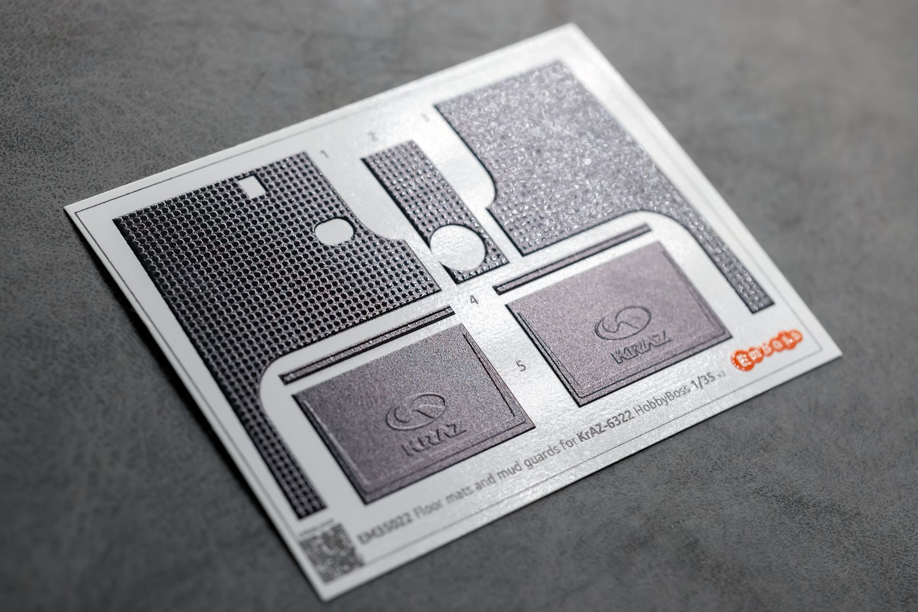 COMBO KrAZ-6322 Details set and Floor mats (circle pattern) with splash guards for HobbyBoss 1/35 (3D decal)