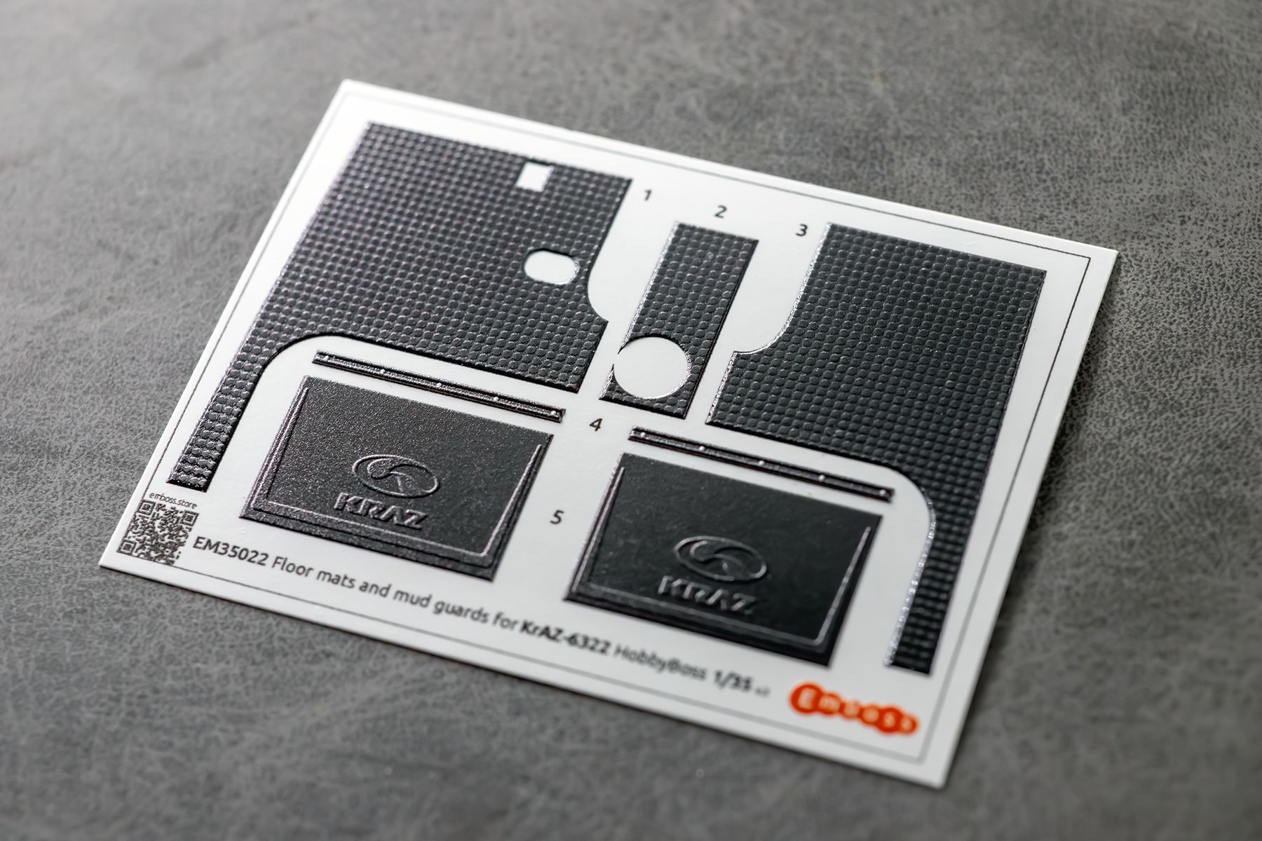 COMBO KrAZ-6322 Details set and Floor mats (circle pattern) with splash guards for HobbyBoss 1/35 (3D decal)