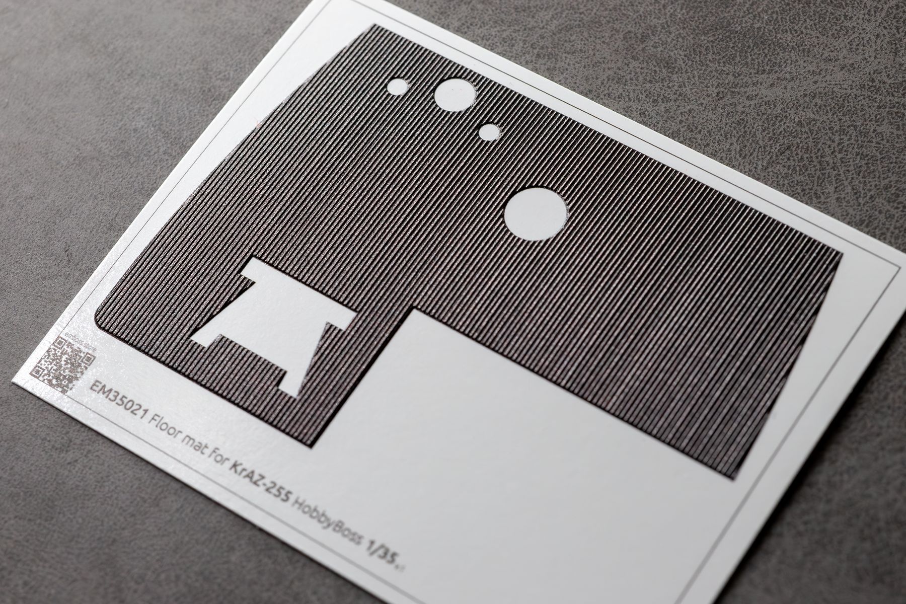 COMBO KrAZ 255 detail set and Floor mats with splash guards for HobbyBoss 1/35 (3D decal)