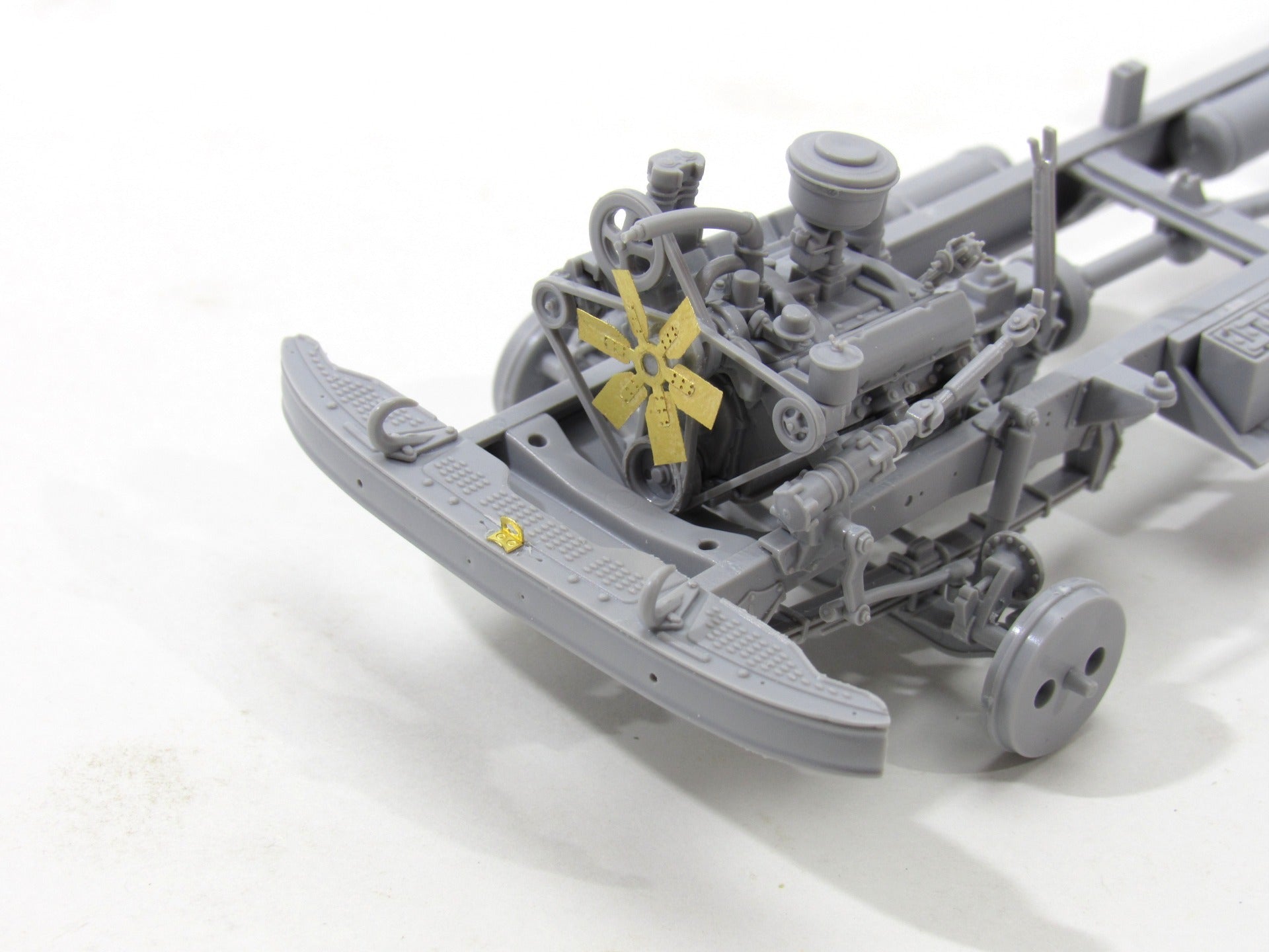 MD035571 Microdesign ZIL - 130 MMZ - 555 Dump Truck Photo - Etch Set 1/35 (AVD) - imodeller.store