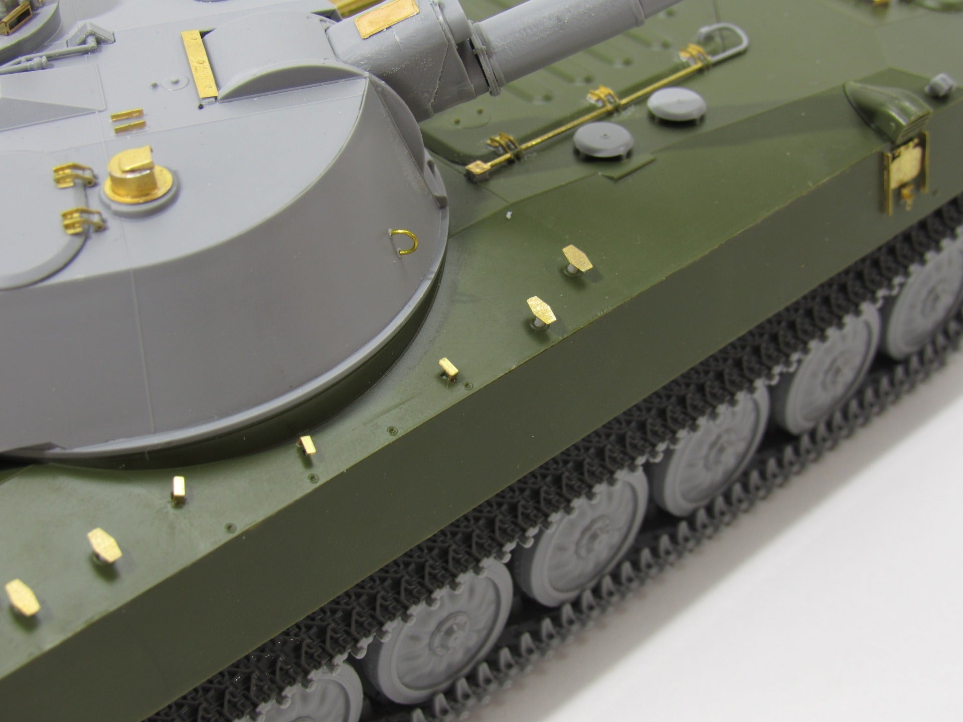 MD035572 Microdesign 2S1 Gvozdika Photo - Etch Set 1/35 for Zvezda - imodeller.store